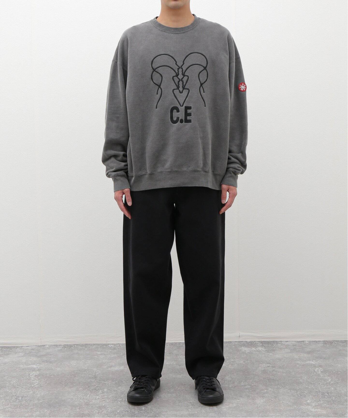C.E / シーイー】cavempt OVERDYE WB HEADSx4 C.E CREW（スウェット 