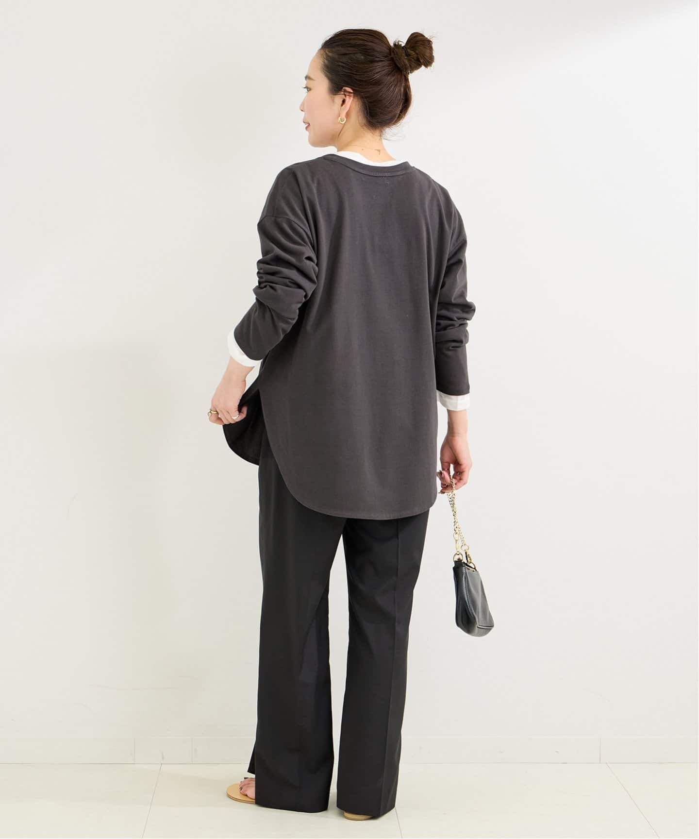 10％OFF　アトリエシックス　ラウンドヘム半袖カットソー　裾切り替え　シンプルTシャツ　クルーネック　21242801　21255800　手洗い可　売れ筋商品|||ATELIER SIX　定番 追加5》裾ラウンドロンTEE（Tシャツ／カットソー）｜B.C STOCK