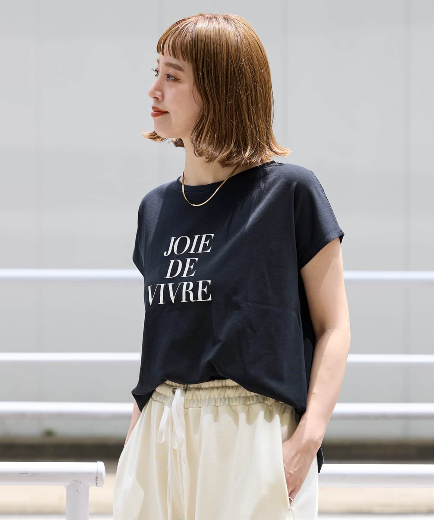 美品MORABITO BlancフレンチスリーブサイドギャザーカットソーTシャツ 7月下旬～8月上旬入荷分 予約販売 nh-tops-02470 サイドギャザー