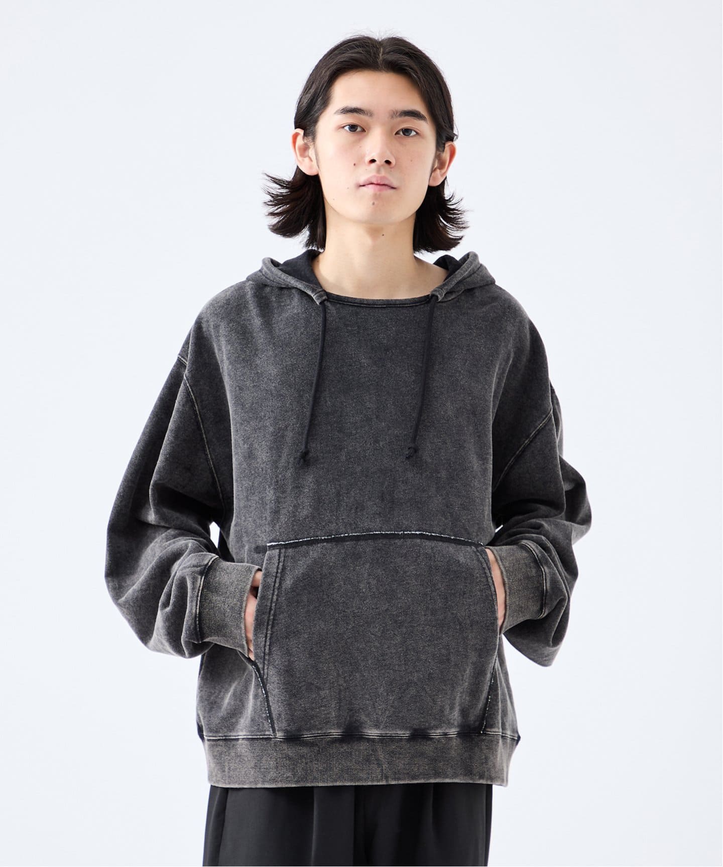 Central Cee愛用【pesoclo】スリムフィットレトロパーカー Central Cee愛用【pesoclo】スウェット上下セットアップ