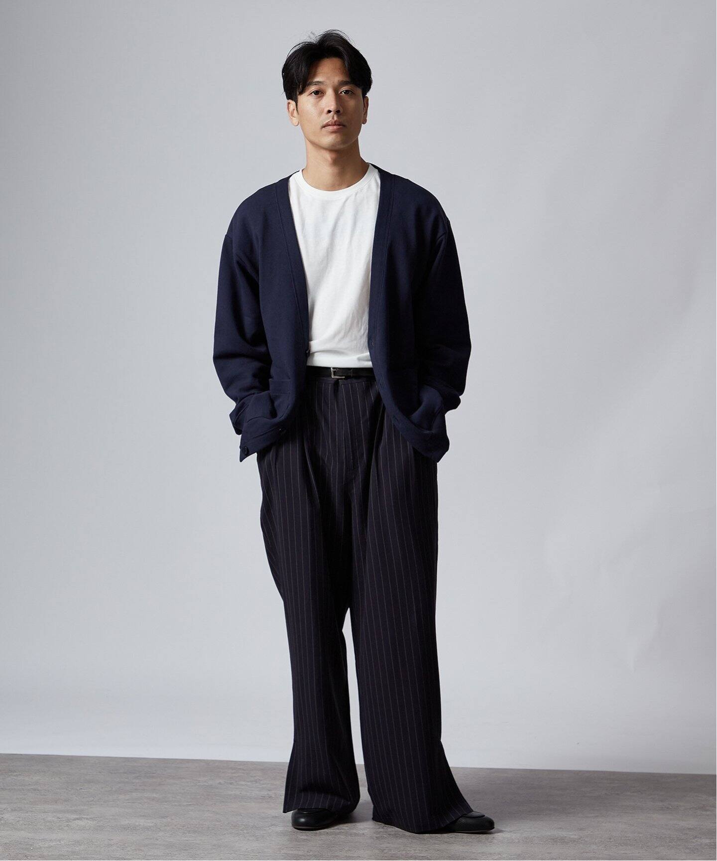 AIRTOWNE MILLS SWEAT Vネックカーディガン（カーディガン