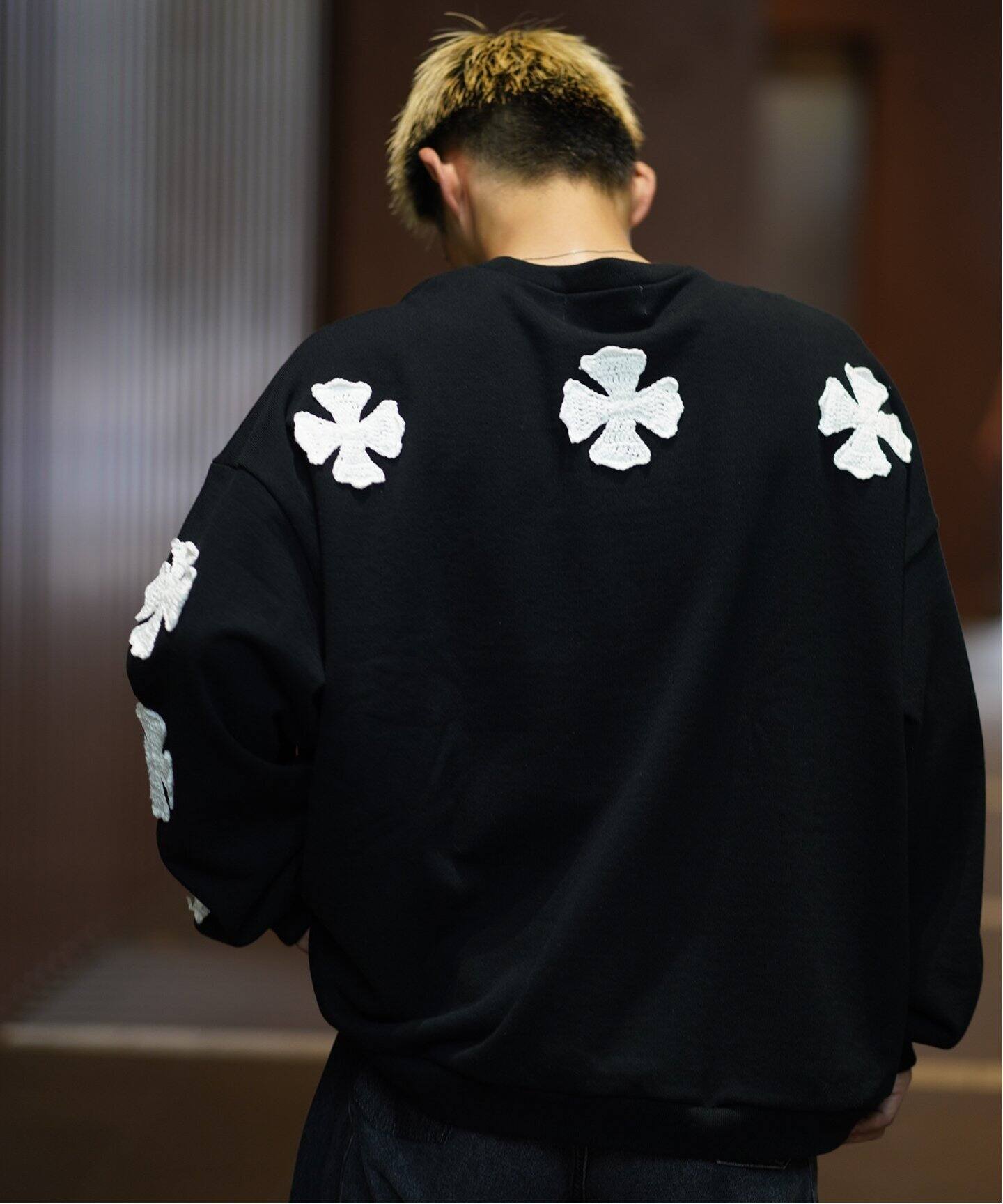 DISCOVERED / ディスカバード IRON CROSS CROCHET SWEAT（スウェット  
