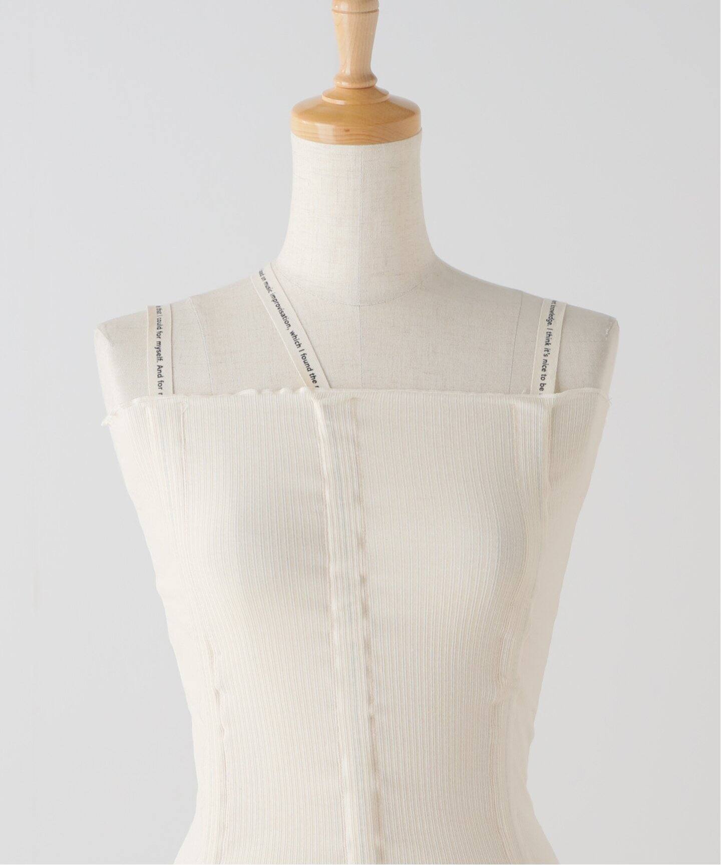 BASERANGE/ベースレンジ】HEWN STRAP TOP（その他トップス）｜EDIT.FOR 