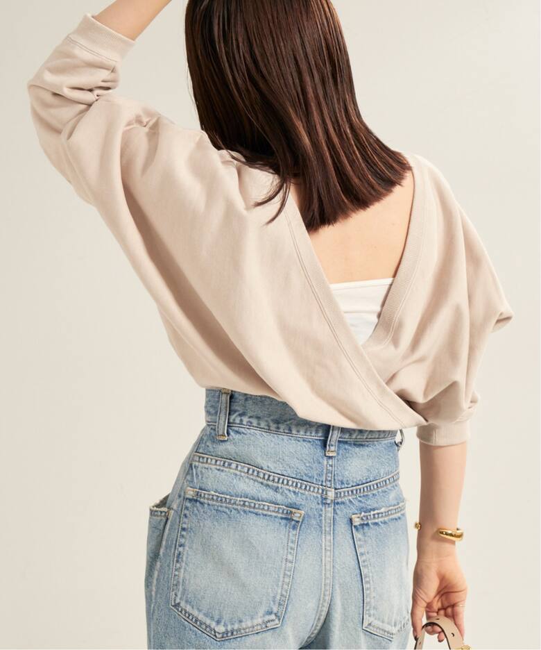 WEB・有楽町店限定》バックオープンフェミニンスウェット（スウェット