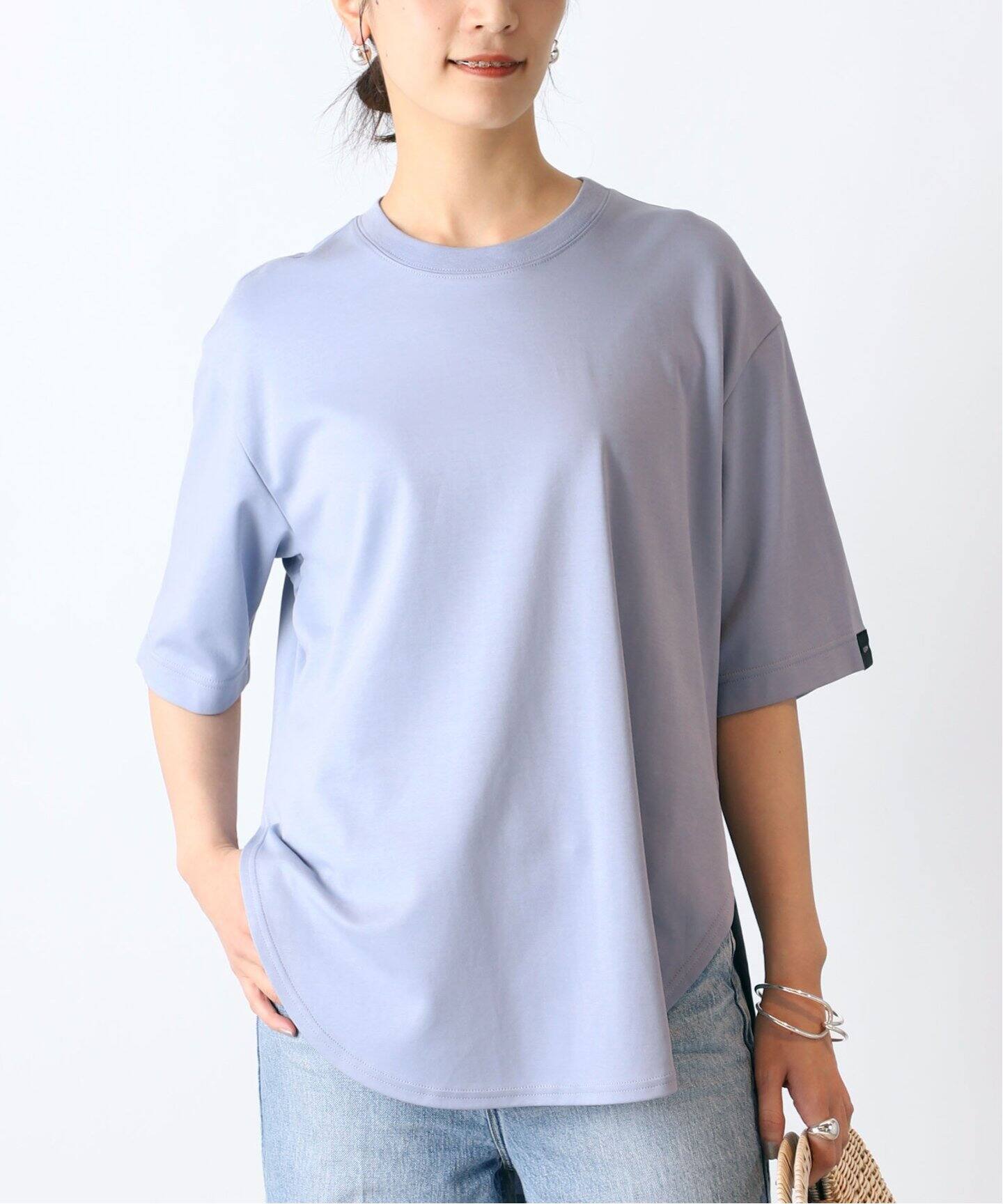 UJOH/ウジョー】Curve Hem Half Sleeve Tシャツ（Tシャツ／カットソー  