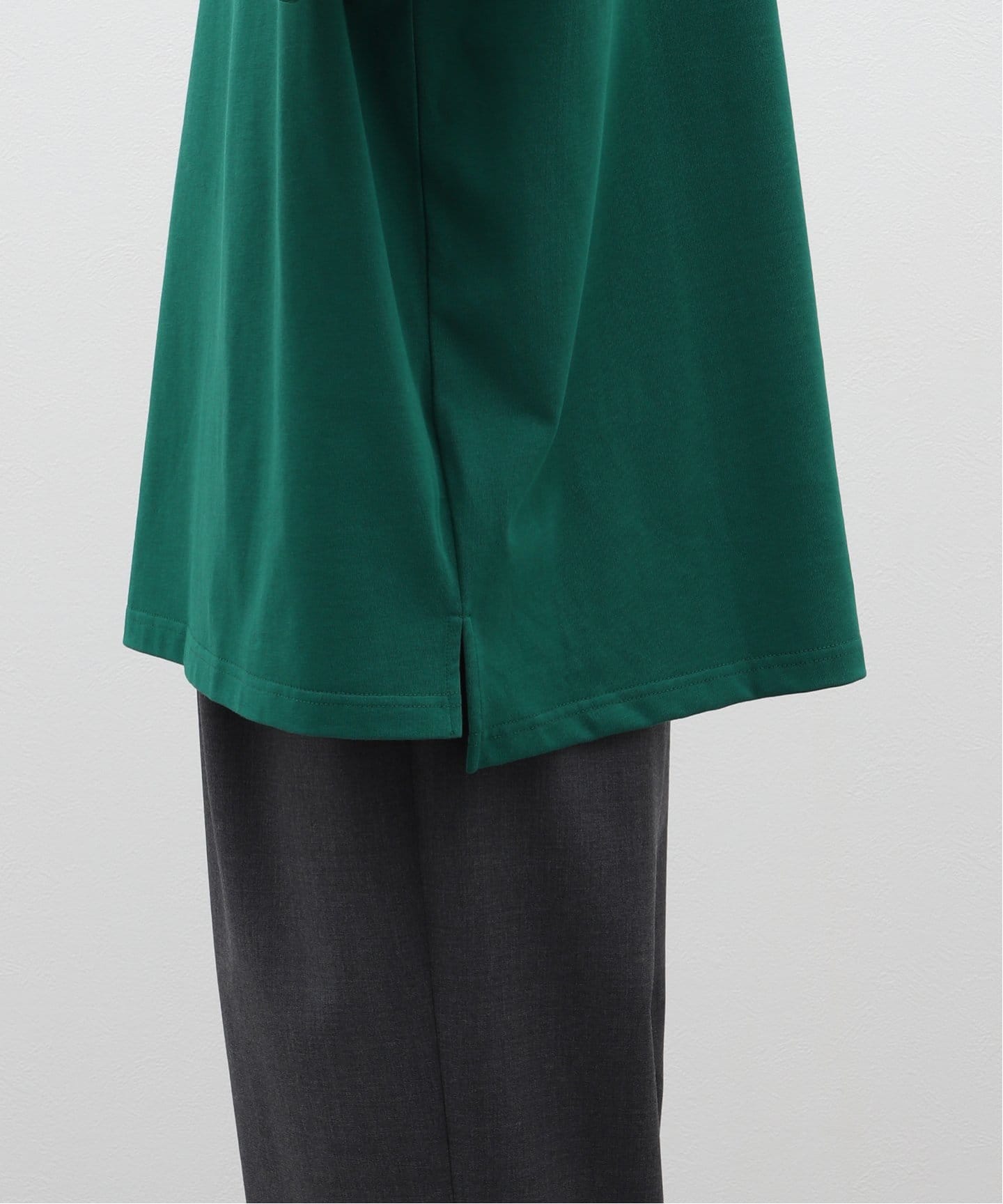 24SS 新品♡TOHGEN TOHGEN ウエストタック シャツ 定価4.1万 吸汗速乾 ロンT メンズ◇ルーズフィットクルーネックロンT◇T