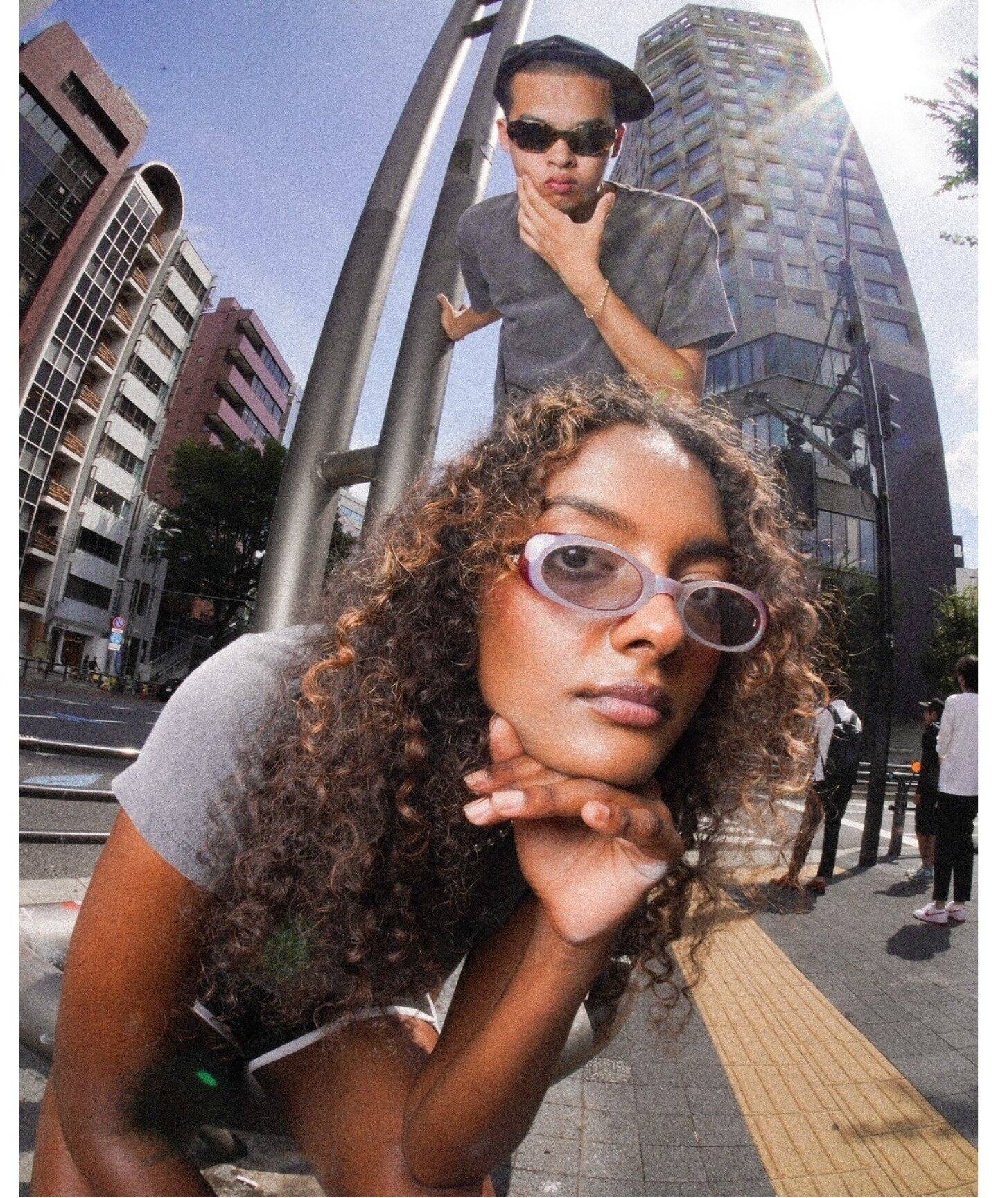 フェイデッドブラック クルーネックTシャツ（Tシャツ