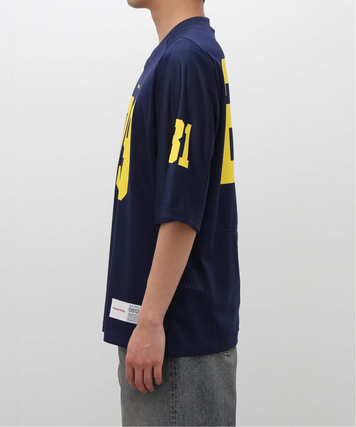 【THISISNEVERTHAT】フットボールTシャツ ネイビー Football Tee - thisisneverthat®