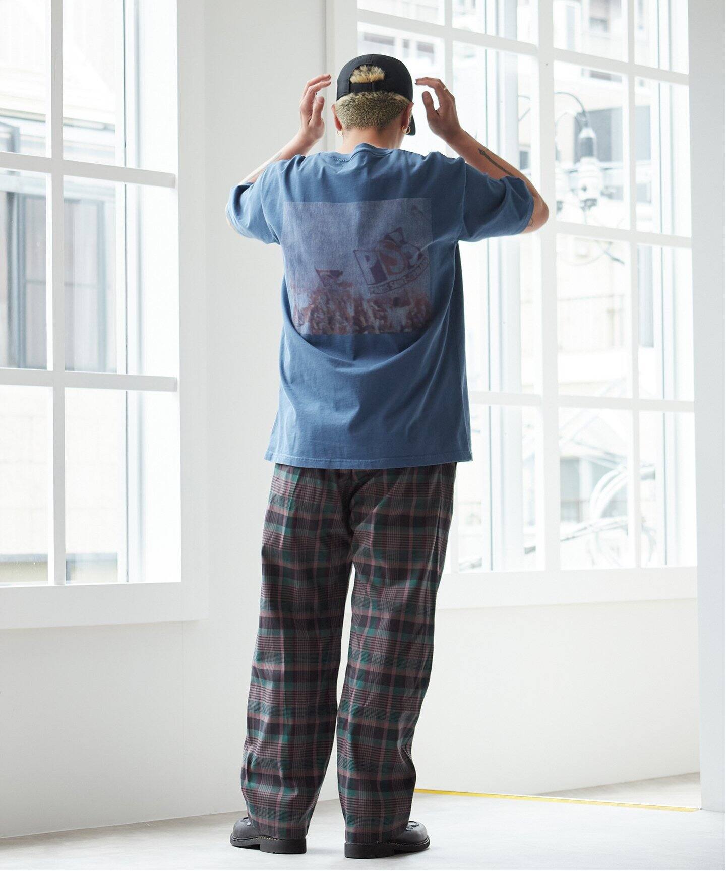 クリスピークリーム・パリ限定Tシャツ＆トートバッグセット 168851ebba39cd15fa347d074f8d78