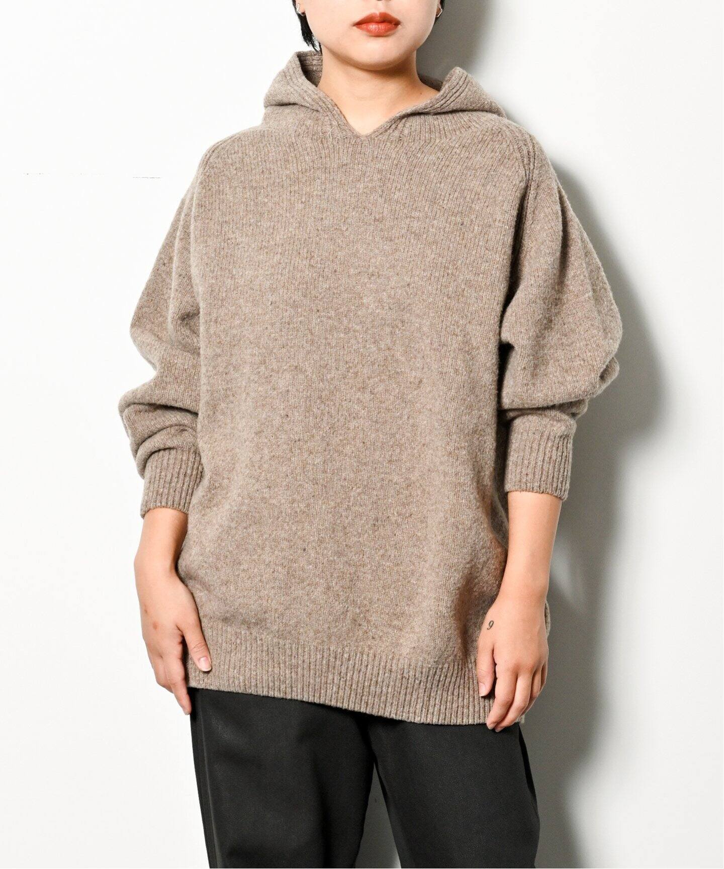 BASERANGE SOAR HOODIE KSOH-MW-WI24：ニット（ニット／セーター 