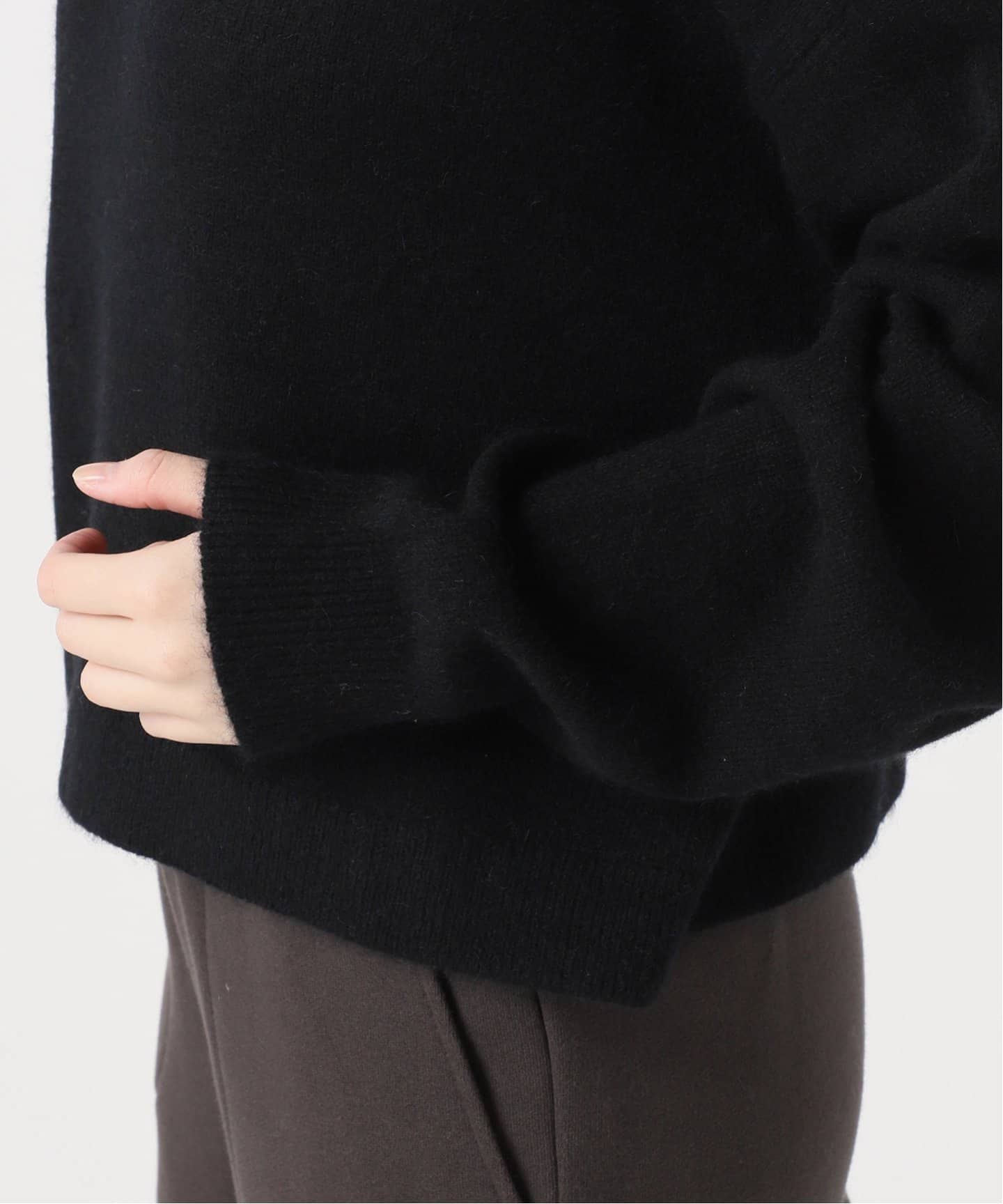 新品訳ありアウトレット 定価18万円 フォックスファー ニットのポンチョ フリー フォックスファーニットプルオーバー（ニット／セーター