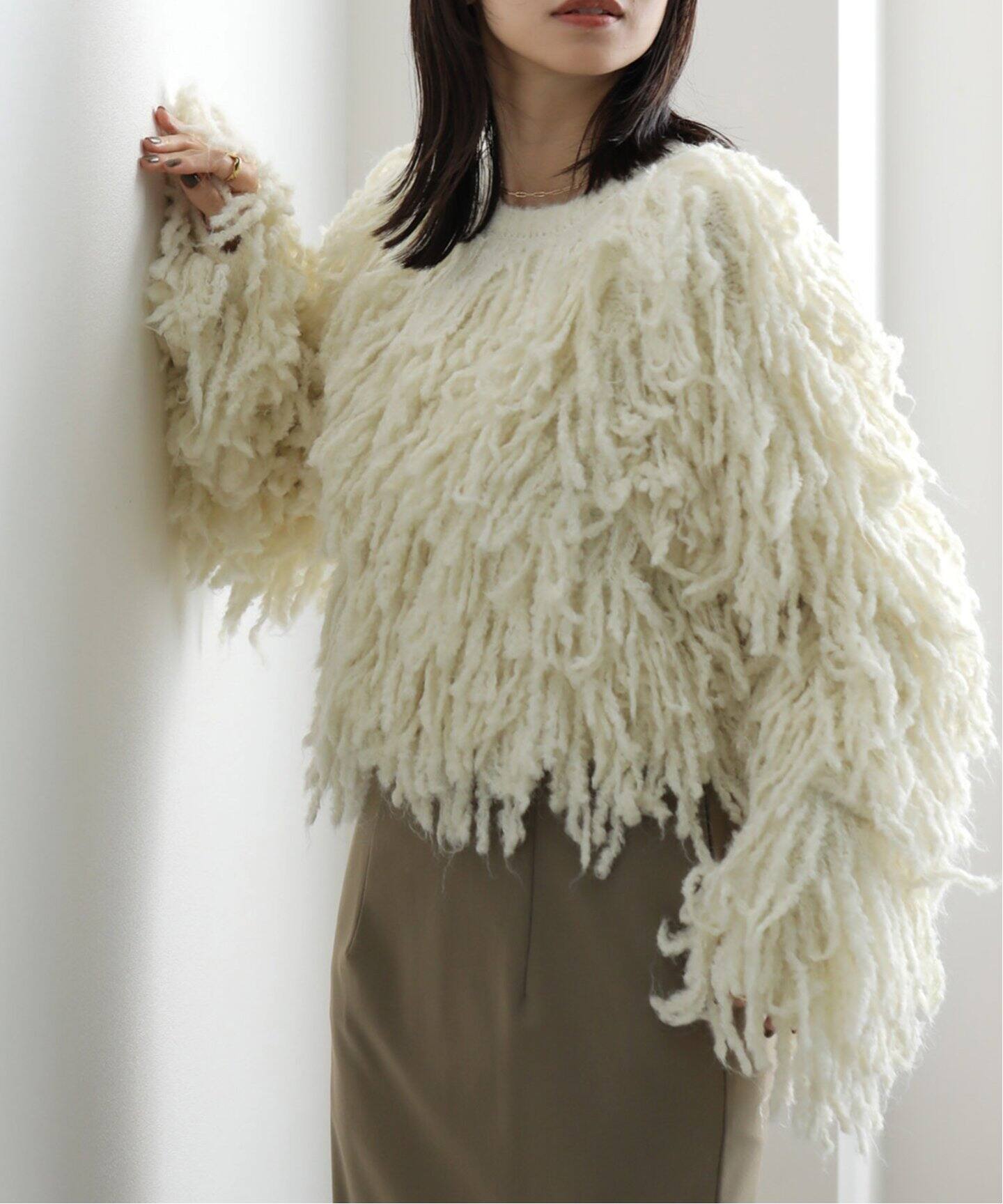 anuke Loop Fringe Knit アイボリーアンヌークフリンジ