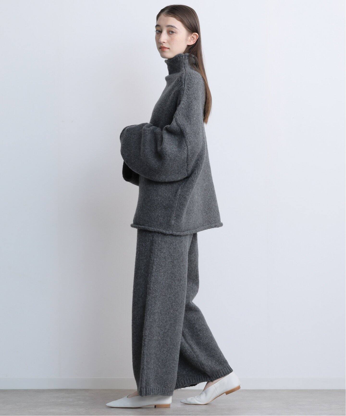 ETRE TOKYO ハイネックオーバーサイズニットプルオーバー 1224611050  