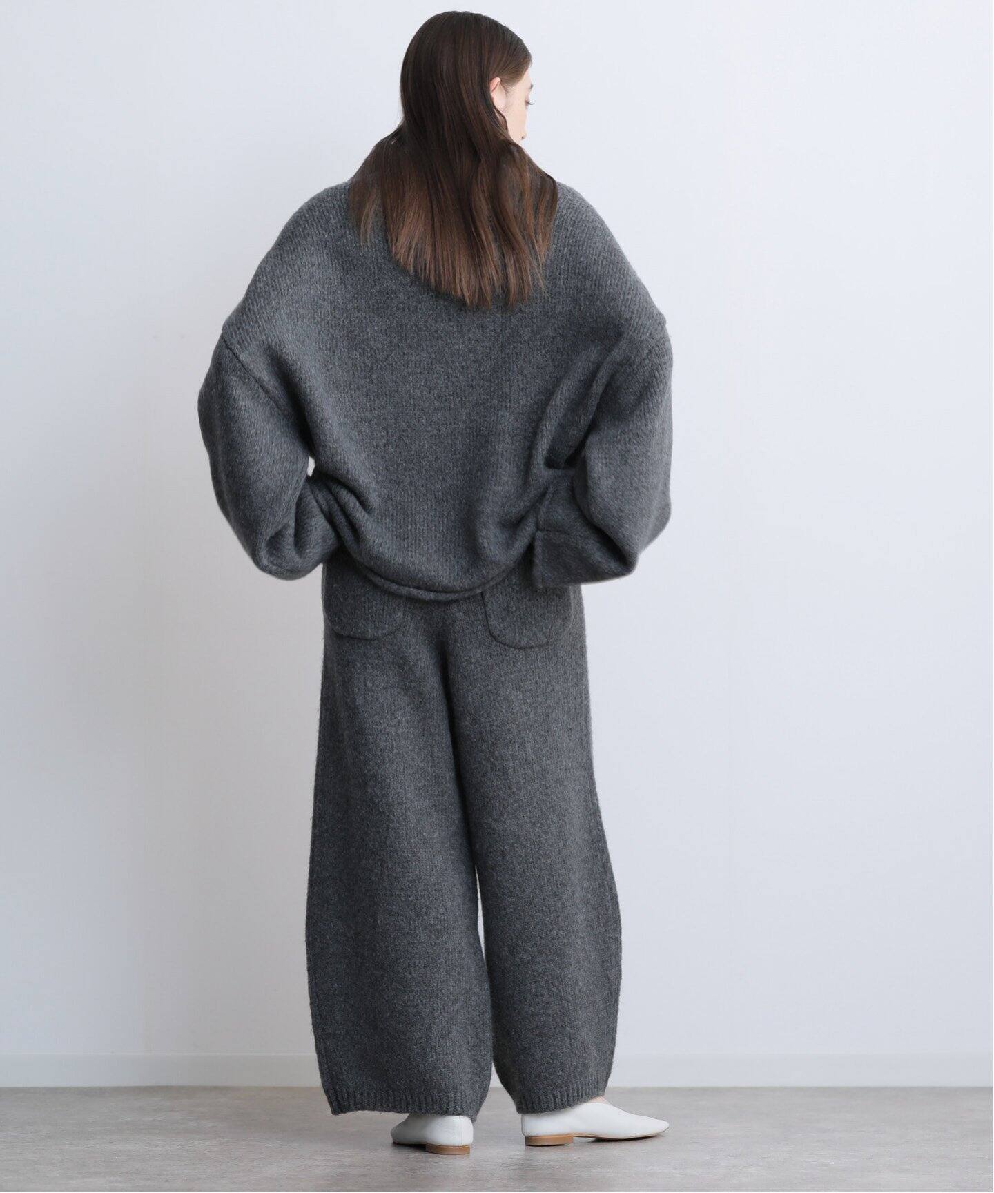 ETRE TOKYO ハイネックオーバーサイズニットプルオーバー 1224611050  