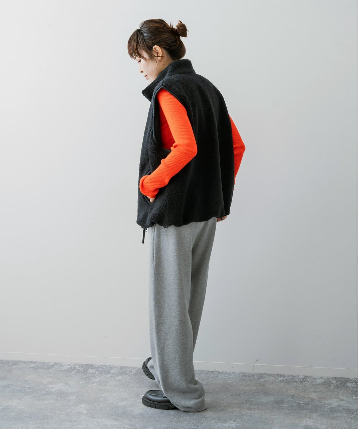 Uネックヘンリーリブニット（ニット／セーター）｜Spick and Span