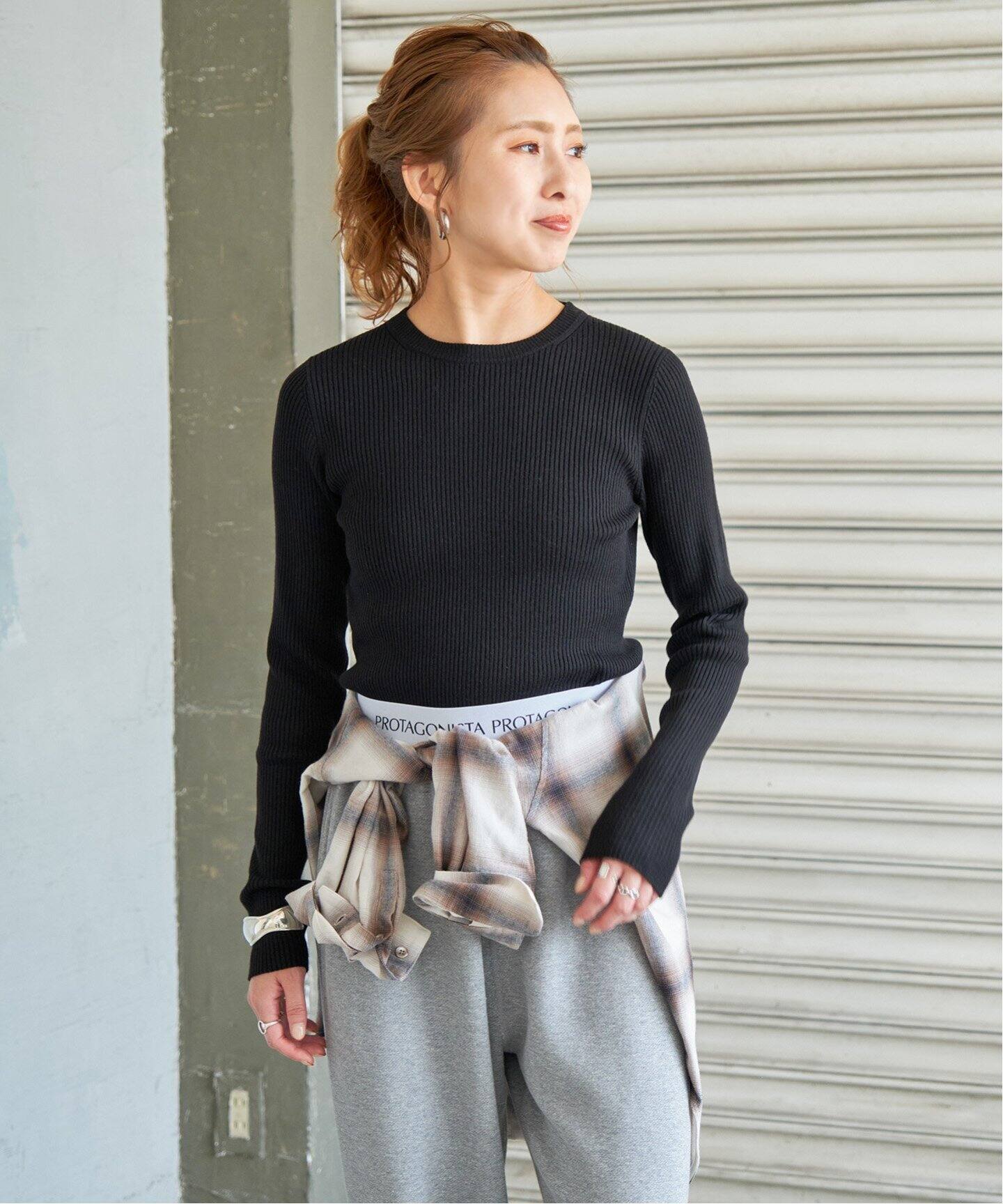 スピックアンドスパン　ウォッシャブル クルーネックリブニット WEB限定追加》ウォッシャブル クルーネックリブニット（ニット