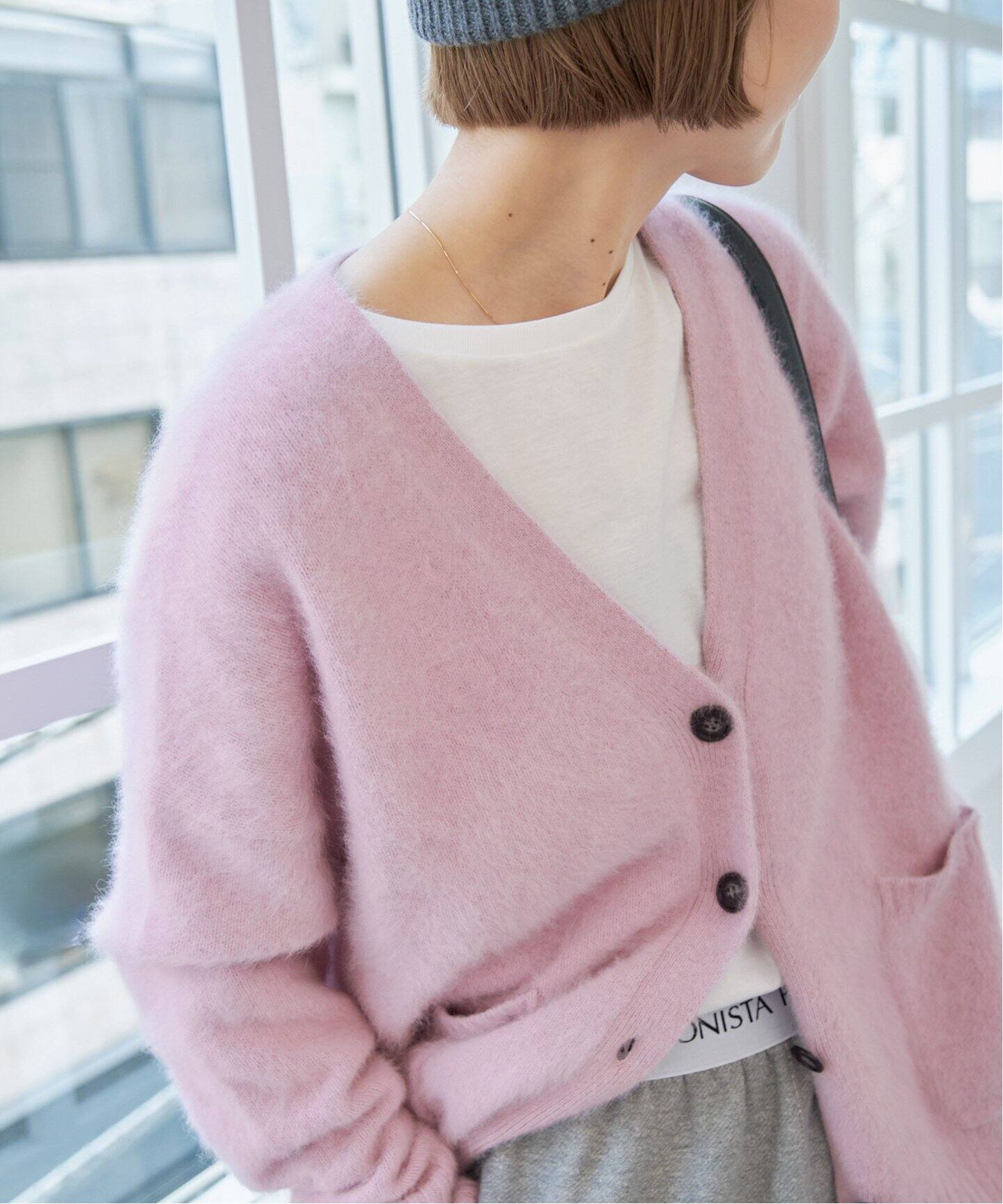 フォックスカシミヤMIX Vネックカーディガン（カーディガン）｜Spick  