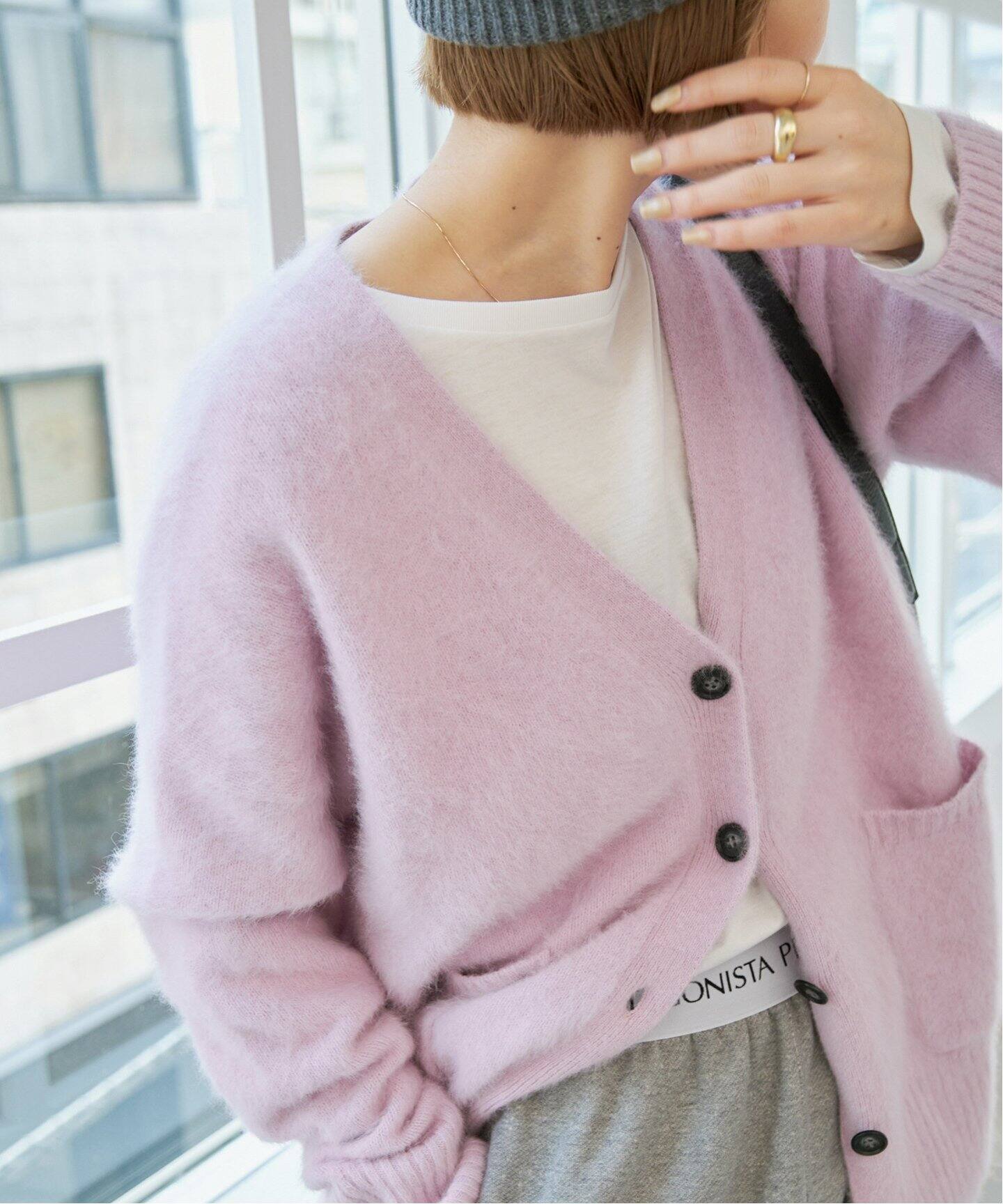 フォックスカシミヤMIX Vネックカーディガン（カーディガン）｜Spick  