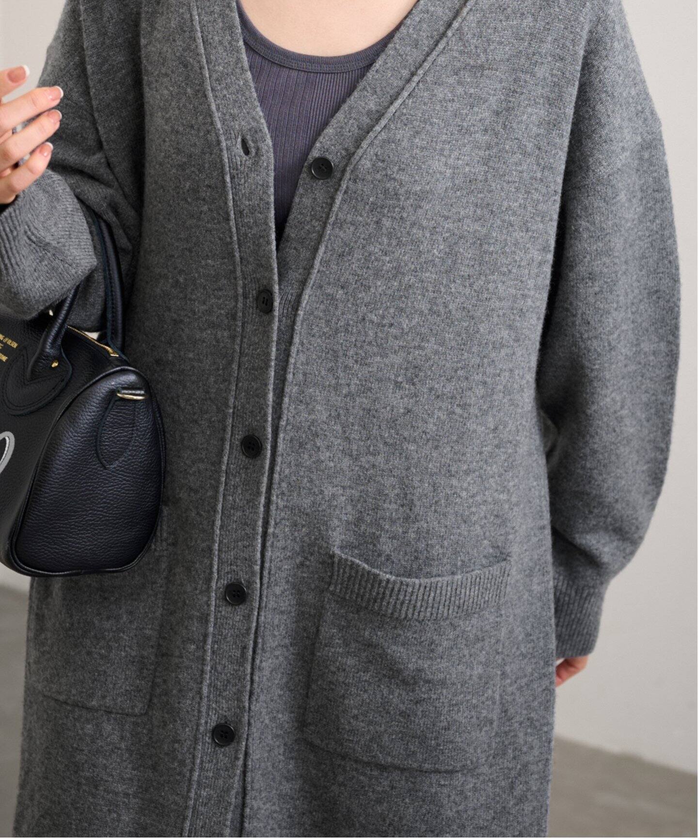 Merino Wool ロングVカーディガン（ニットワンピース）｜FRAMeWORK 