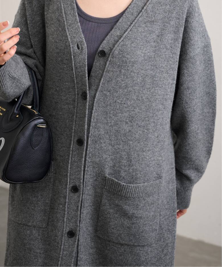 Merino Wool ロングVカーディガン（ニットワンピース）｜FRAMeWORK  