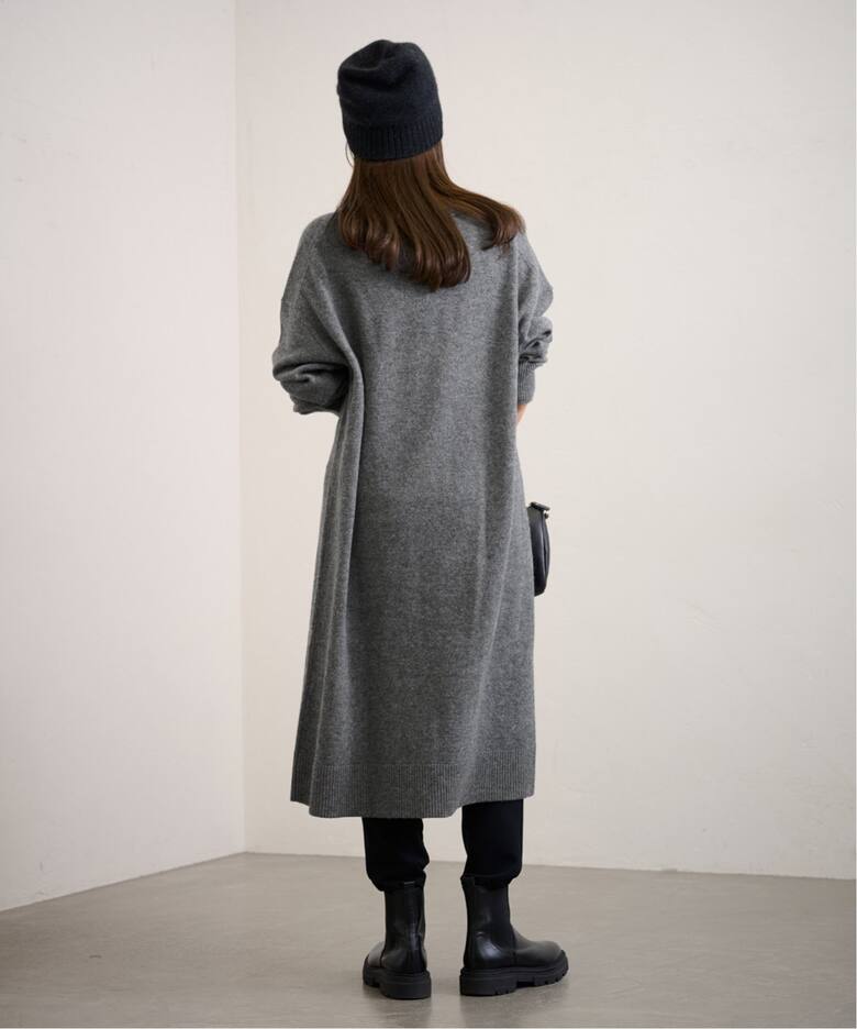 Merino Wool ロングVカーディガン（ニットワンピース）｜FRAMeWORK  
