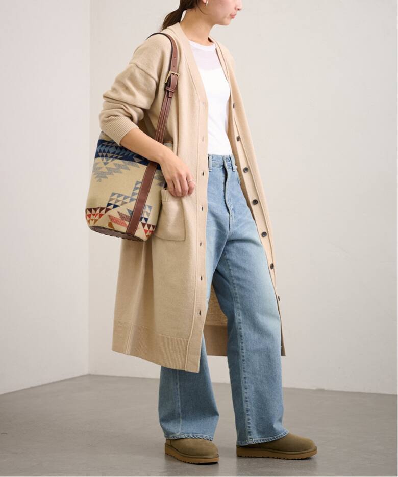 Merino Wool ロングVカーディガン（ニットワンピース）｜FRAMeWORK  