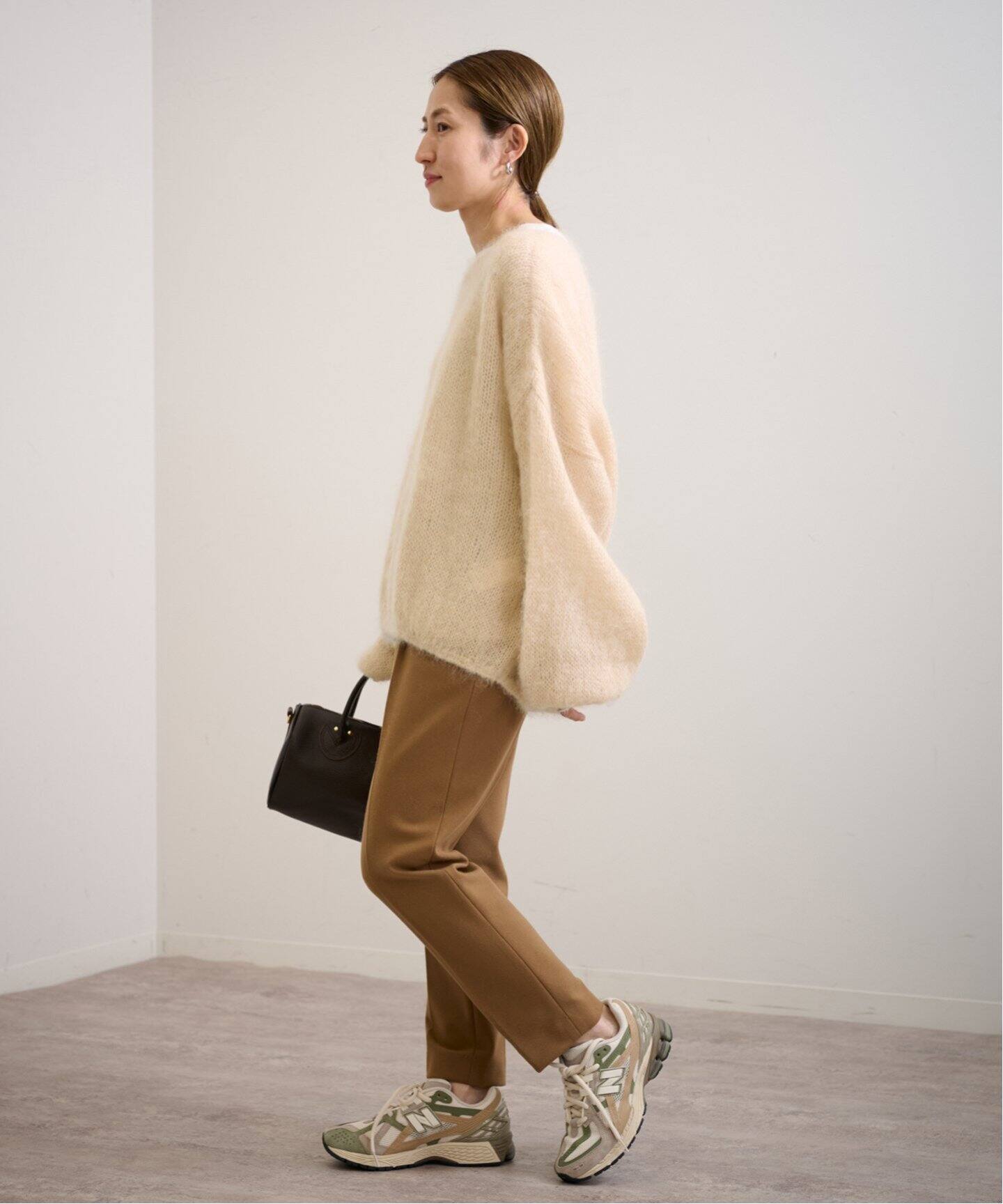 美品　フォクシー　ニット　セーター　シューケット　40 モヘヤ　ベージュ 美品 フォクシー ニット セーター シューケット 40 モヘヤ ベージュ