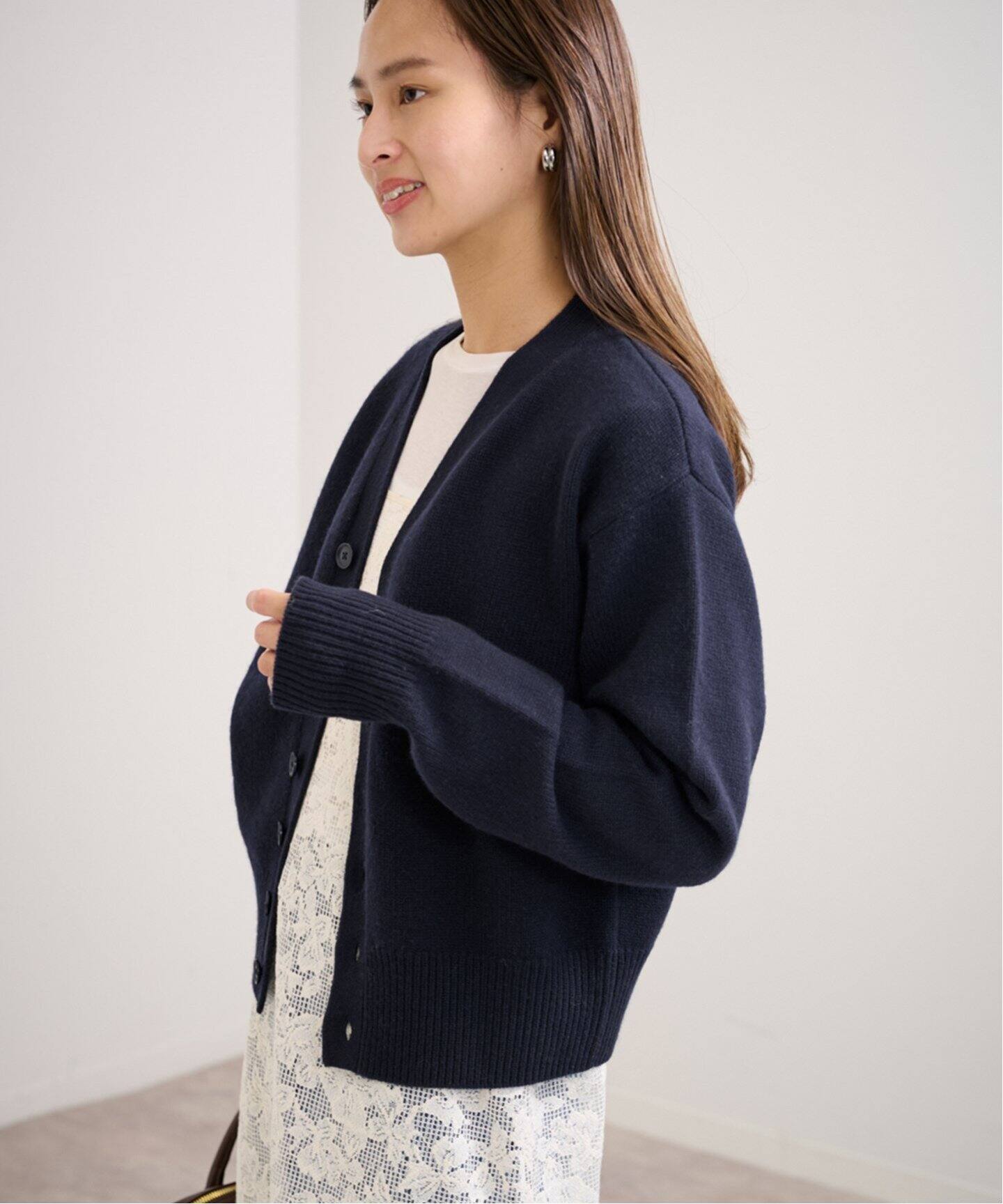 EXTREME CASHMERE X/エクストリームカシミヤ CLOVER Vネックカーデ  