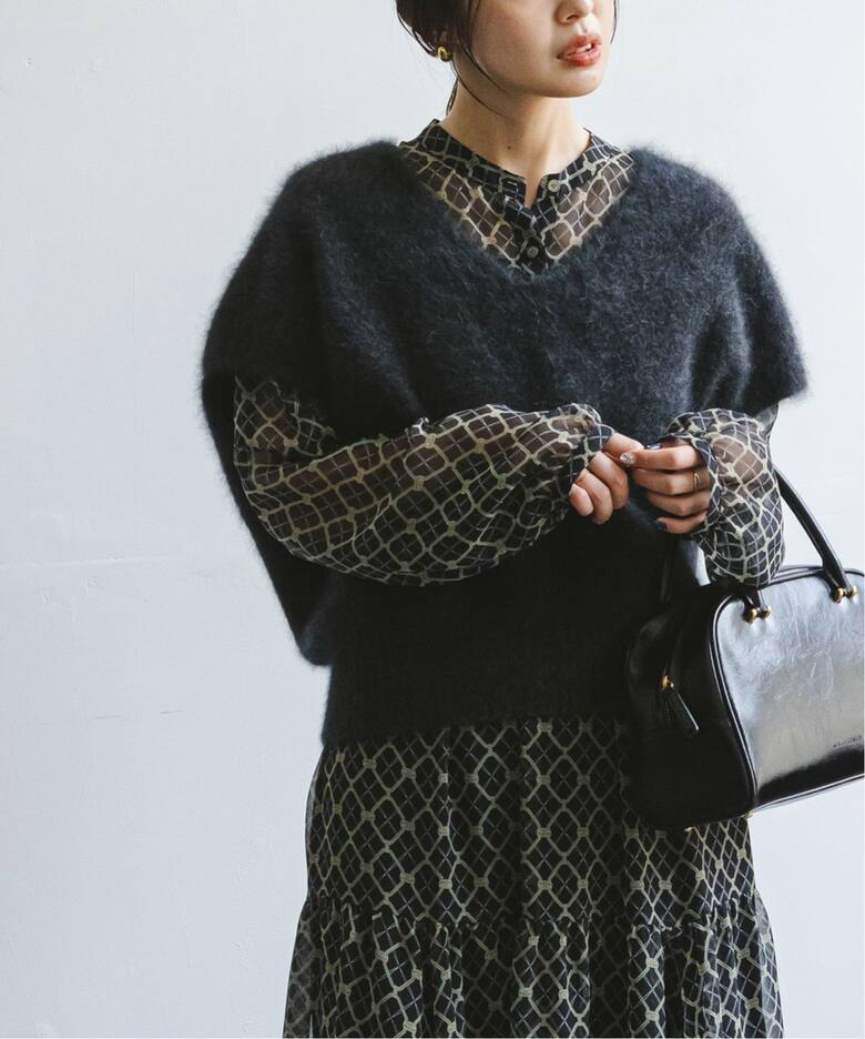 ファーニットVネックベスト（ニット／セーター）｜NOBLE（ノーブル）の  