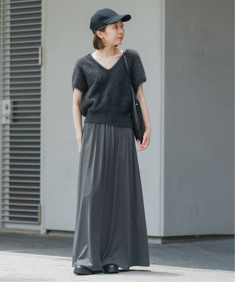 ファーニットVネックベスト（ニット／セーター）｜NOBLE（ノーブル）の  