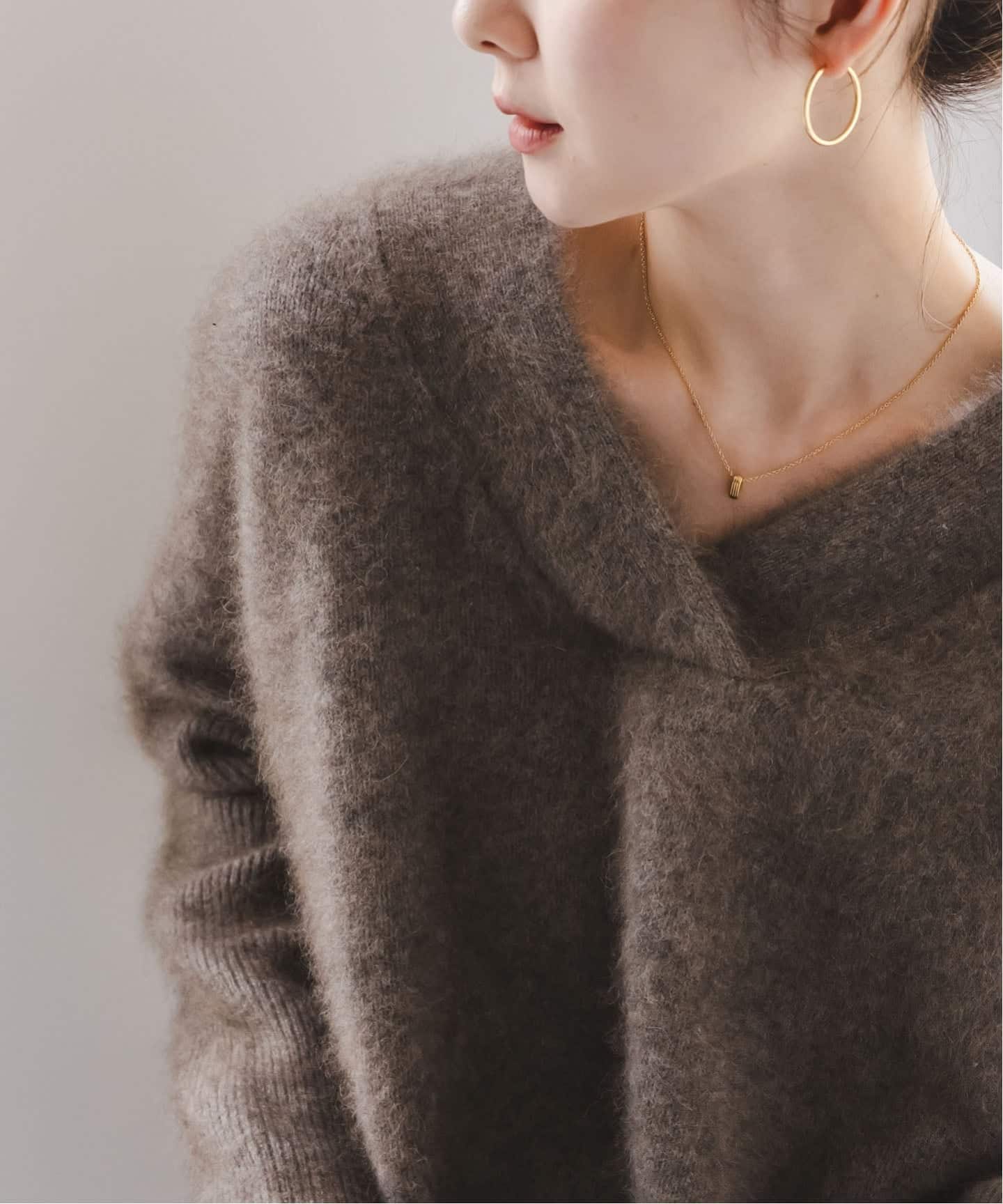 ファーニットVネックプルオーバー（ニット／セーター）｜NOBLE