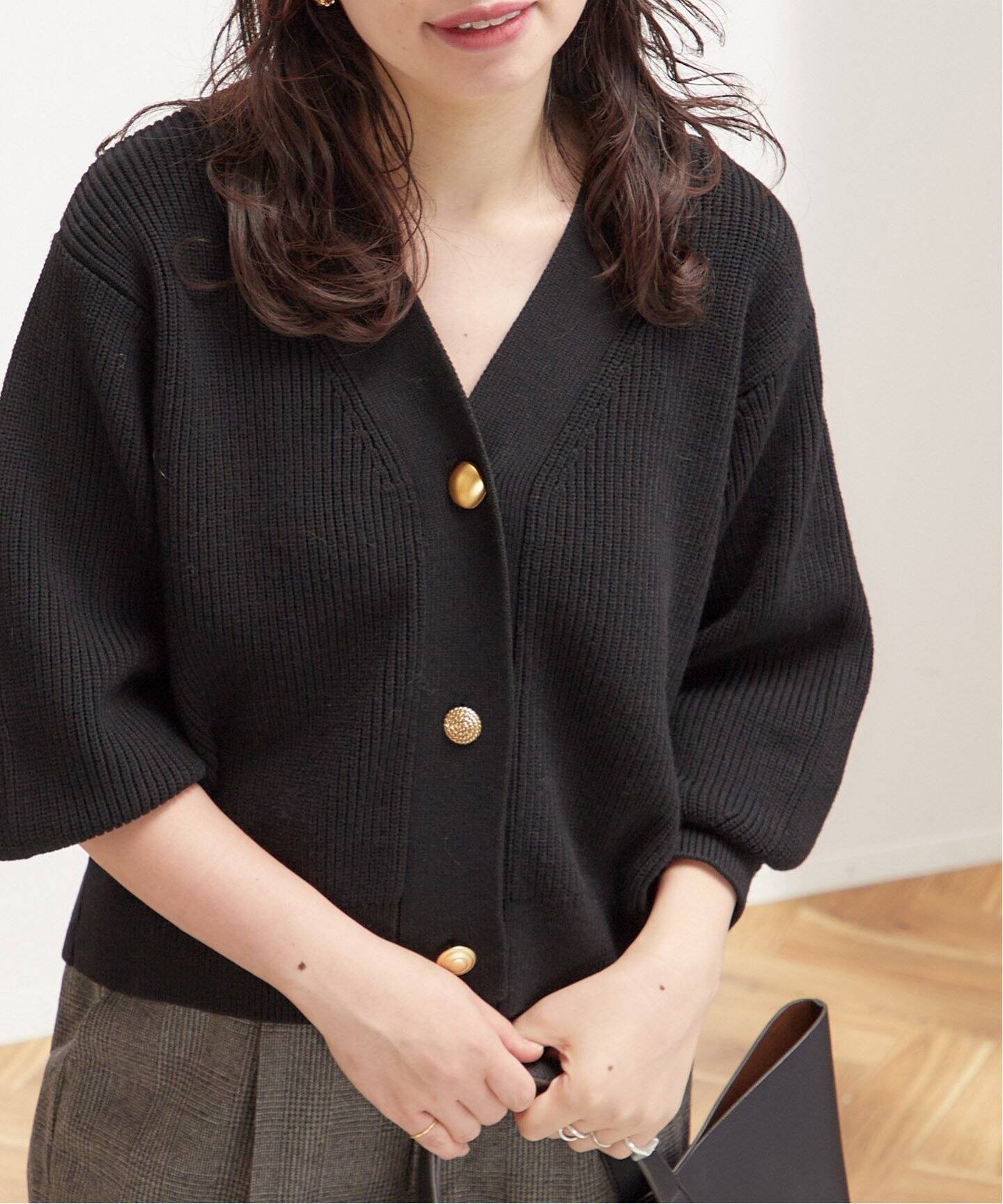 GOLD BUTTON Vネックカーディガン（カーディガン）｜JOURNAL  