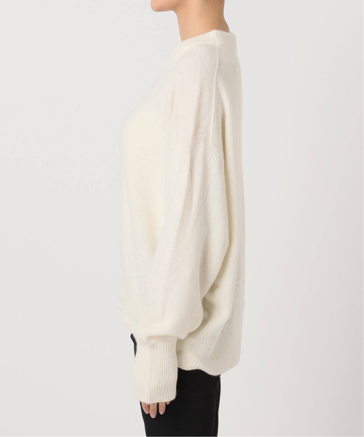 ウールベイビーミンククループルオーバー（ニット／セーター