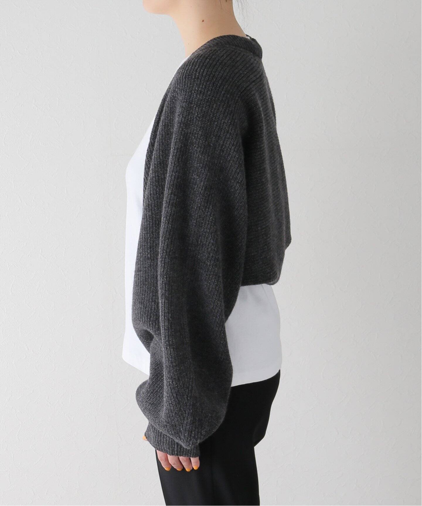 最終！A.P.C. GILET ERIKA：ニットカーディガン 最終！A.P.C. GILET ERIKA：ニットカーディガン