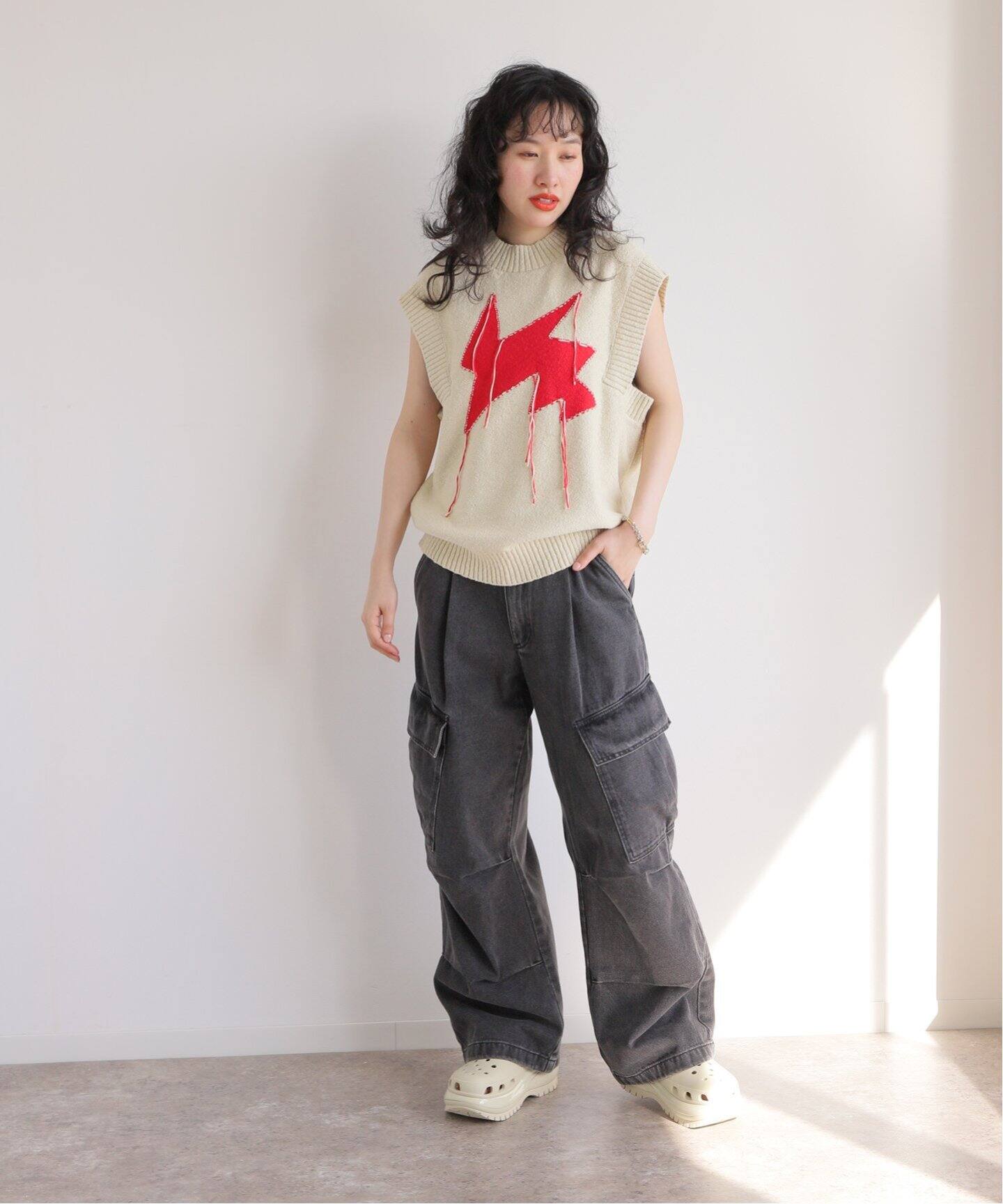 ニット+セーター 21FW soduk drawing knit / black soduk drawing knit 21fw black スドーク ニット（soduk journal