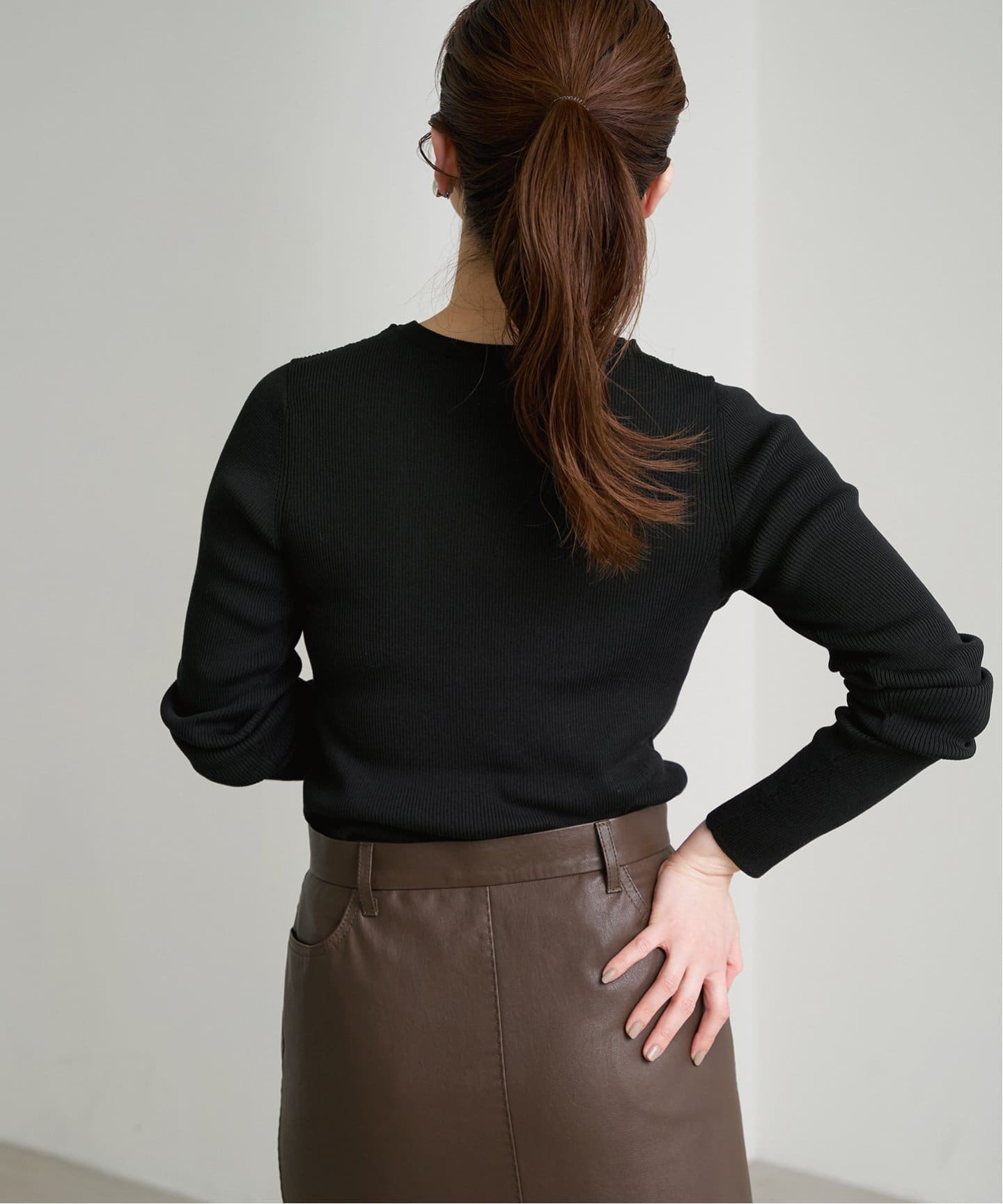 トップス OMMO SHORT RIB KT TANK OMMO SHORT RIB KT TANK オーエムエムオー - メルカリ