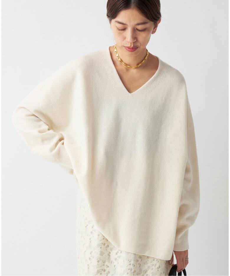 Fine ニュージーウール ニュアンス Vプルオーバー（ニット／セーター  