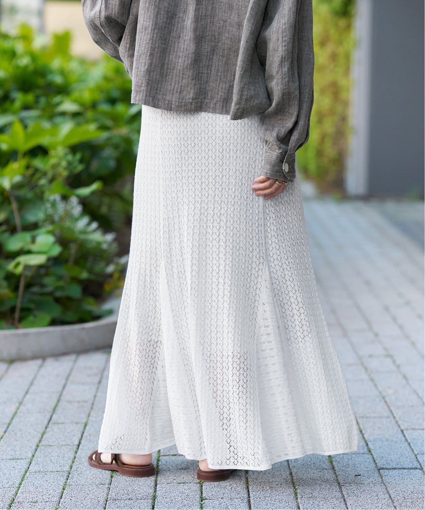 IENA LA BOUCLE リネンコットン透かし編みパネルスカート