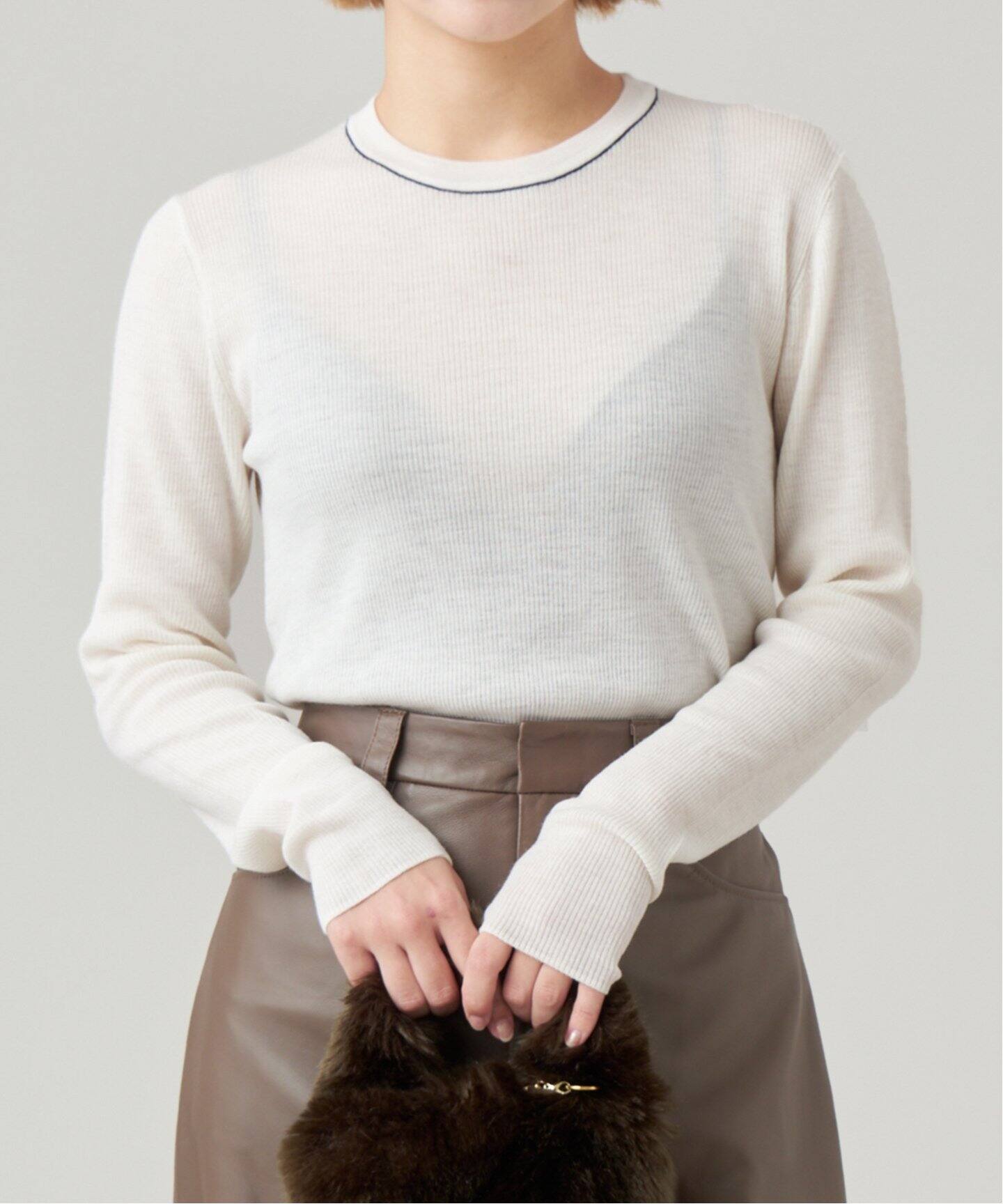 IENA LA BOUCLE 強撚ウールクルーネックプルオーバー（ニット 