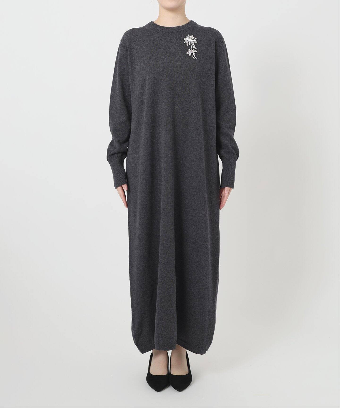 コットンカシミヤビジューワンピース（ニットワンピース
