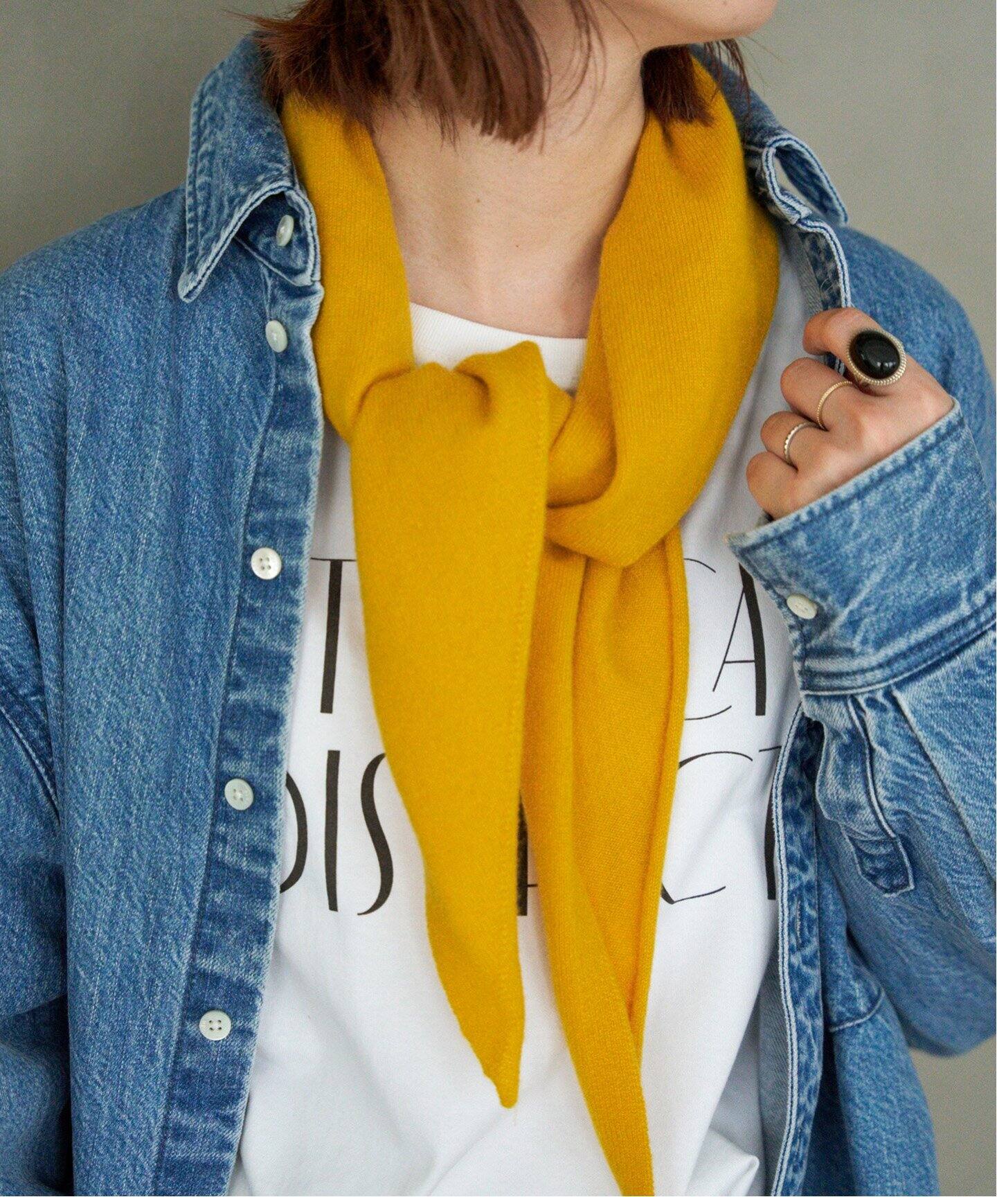 カシミヤトライアングルニットスカーフ（スカーフ／バンダナ）｜Spick  