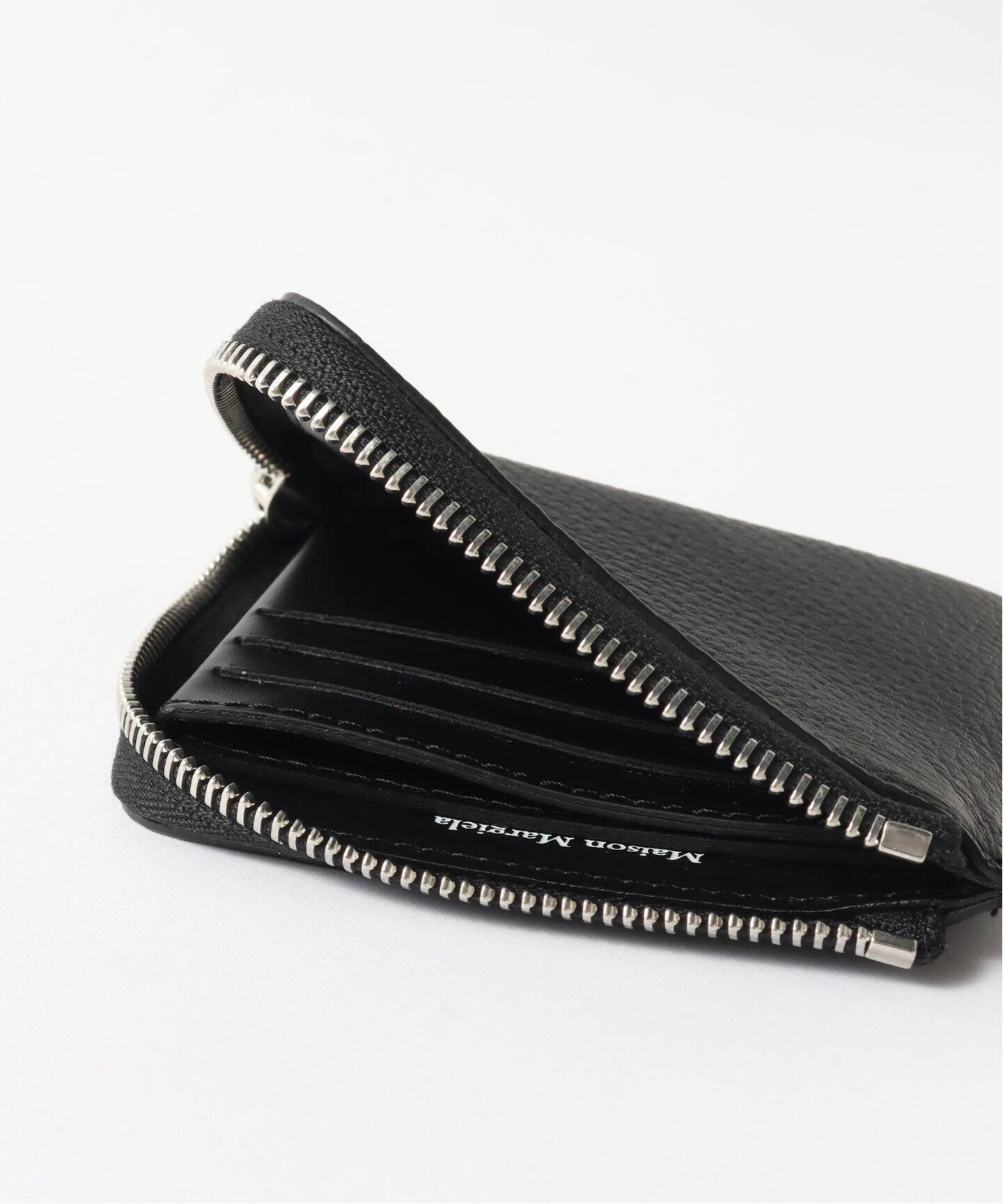 本日限定】Maison Margiela Zipped 共通 Wallet ブラック