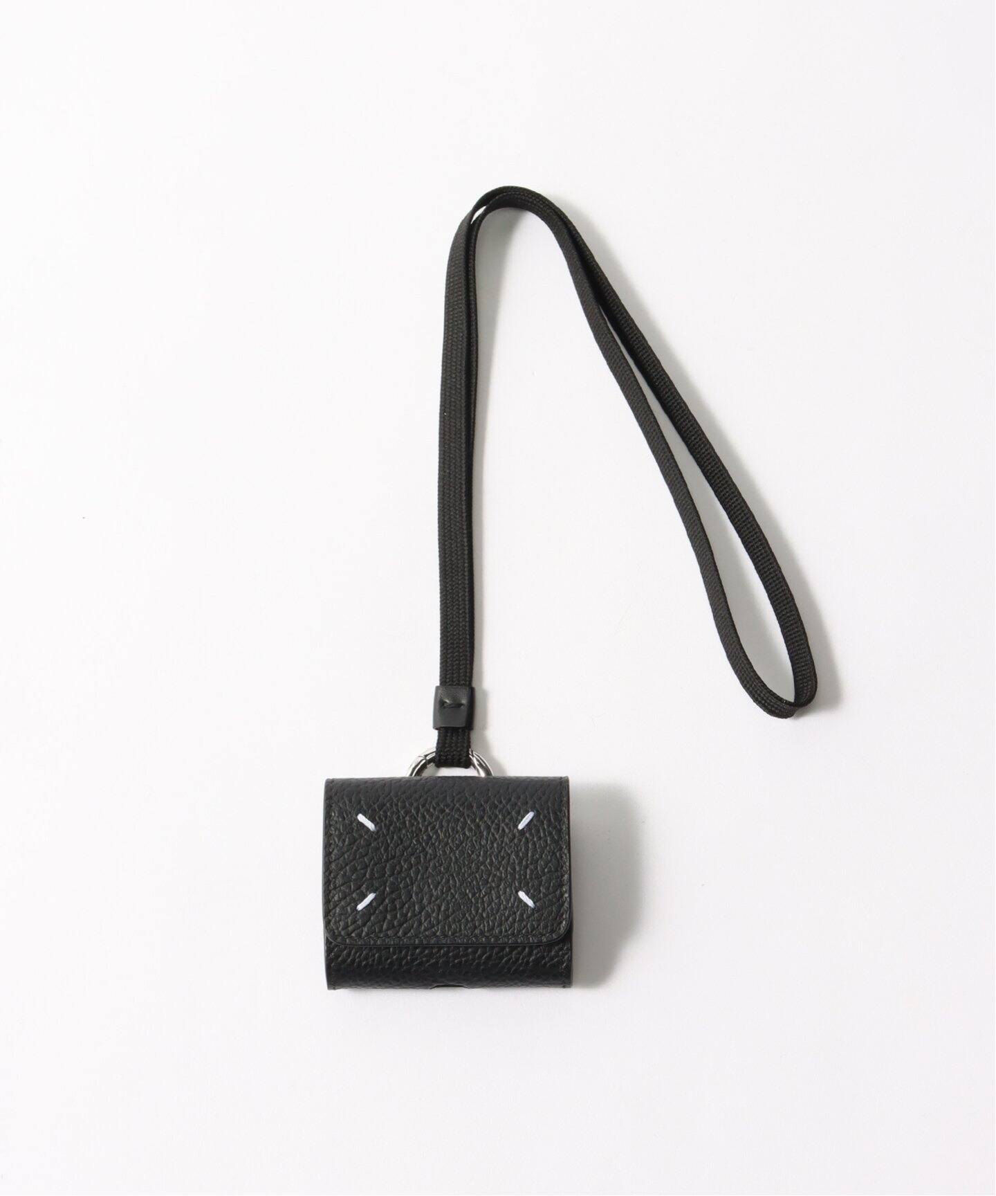 MAISON MARGIELA / メゾン マルジェラ】AirPods Case Pro with Cl 
