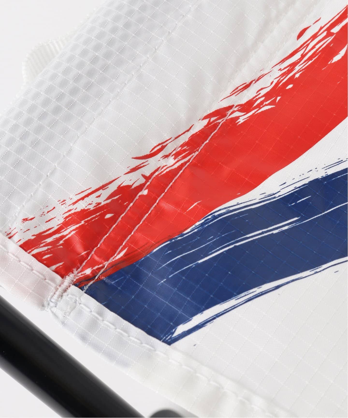 パリ・サンジェルマン PSG x Helinox Chair ヘリノックス 限定 PSG x Helinox Chair | Helinox Creative Center