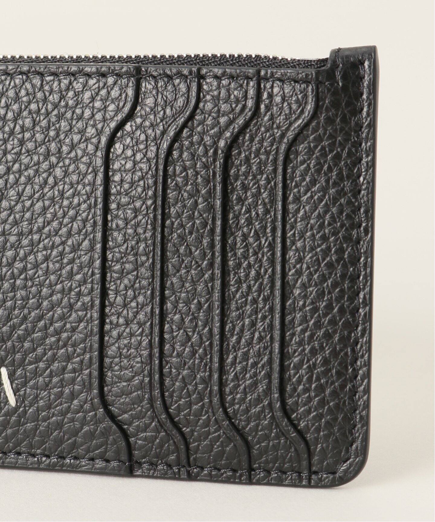 MARNI/マルニ】ZIPPED CARD CASE PFMO0111U2（カードケース