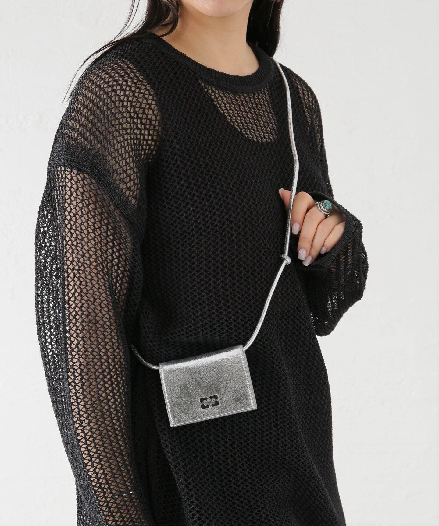 GANNI/ガニー】Bou Wallet On Strap Metallic A5719（財布・コイン 