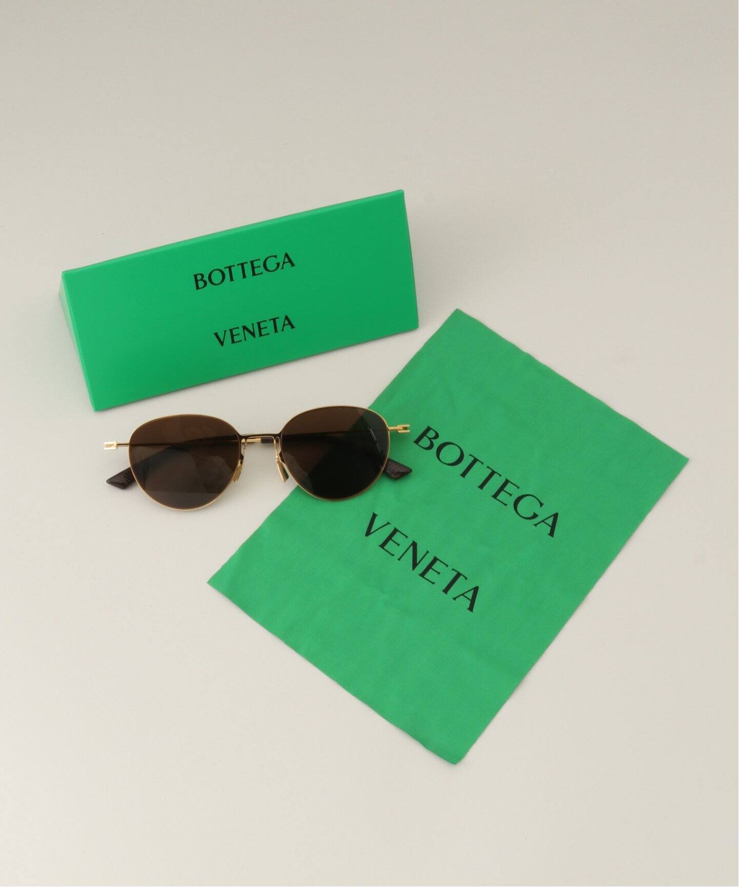 BOTTEGA VENETA/ボッテガ・ヴェネタ】 METAL SUNGLASSES（サングラス  