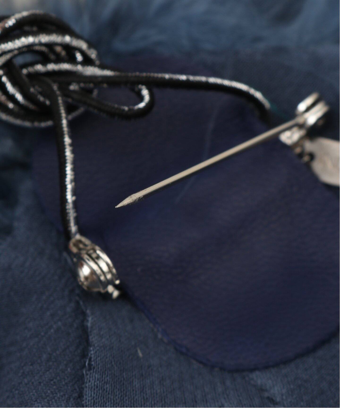 INDRESS/インドレス】 Ostrich feather brooch（コサージュ）｜L 