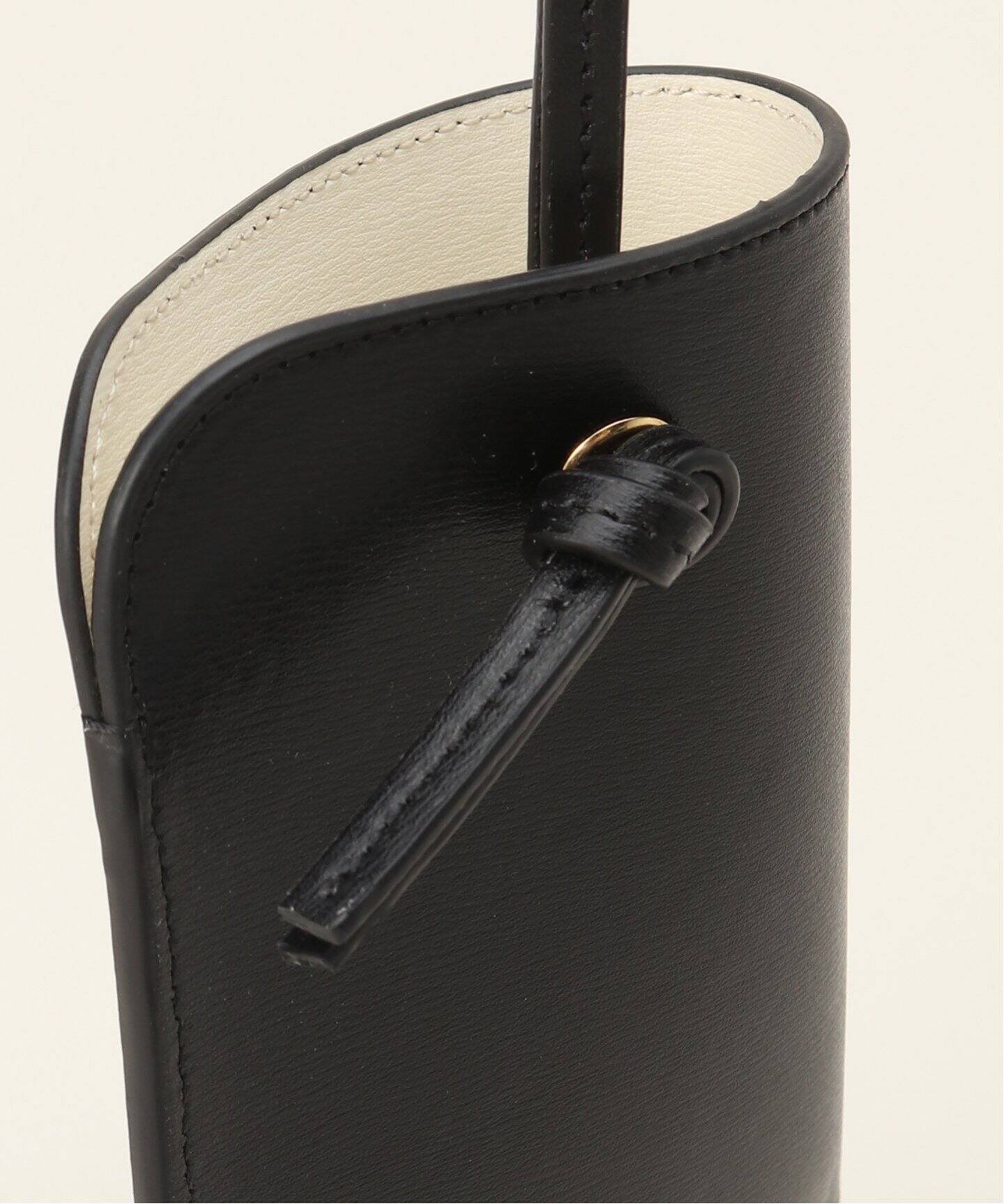 TOTEME/トーテム】 POCKET LEATHER POUCH（ポーチ）｜L