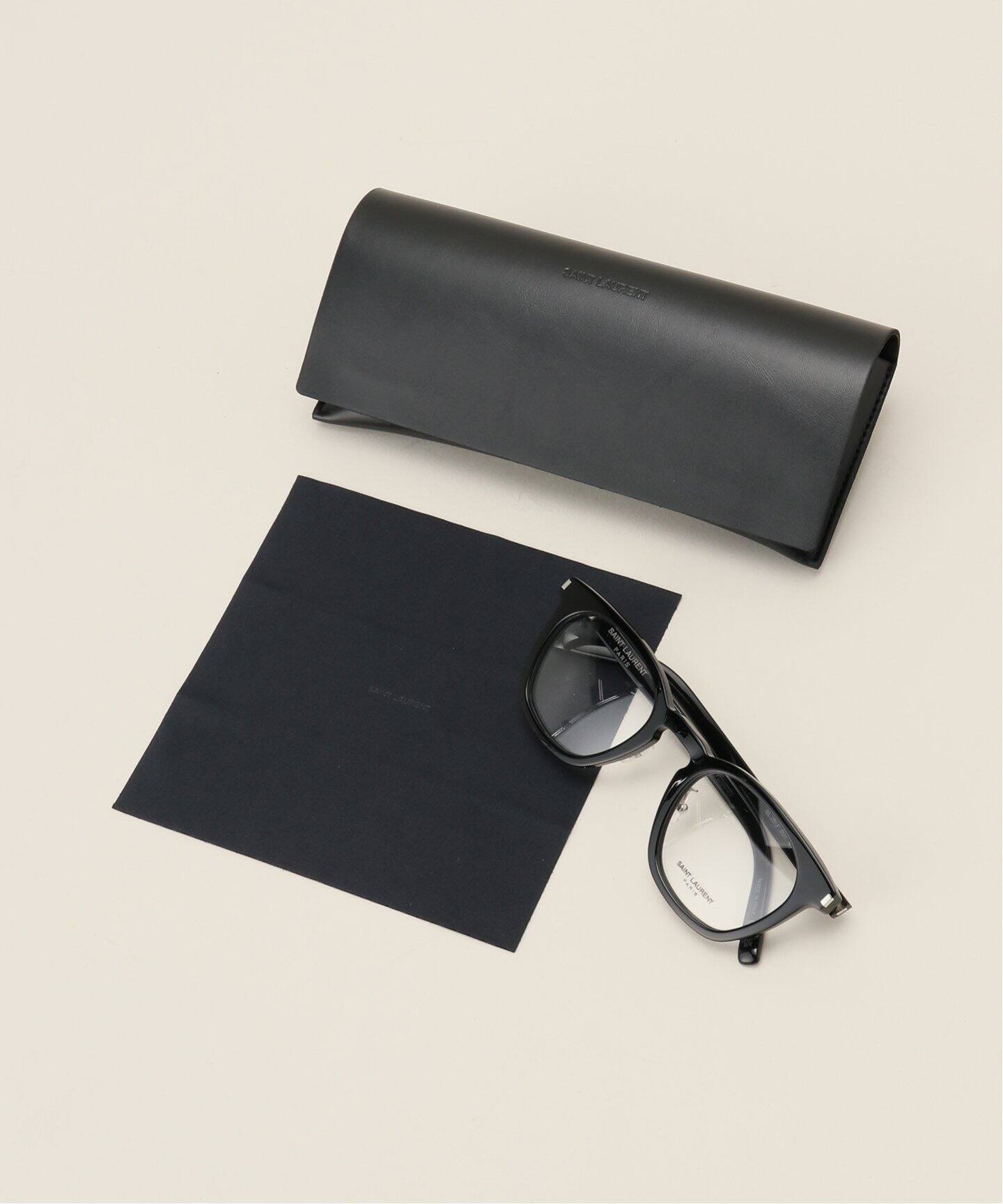 SAINT LAURENT/サンローラン】ブラックフレームアイウェア（メガネ 